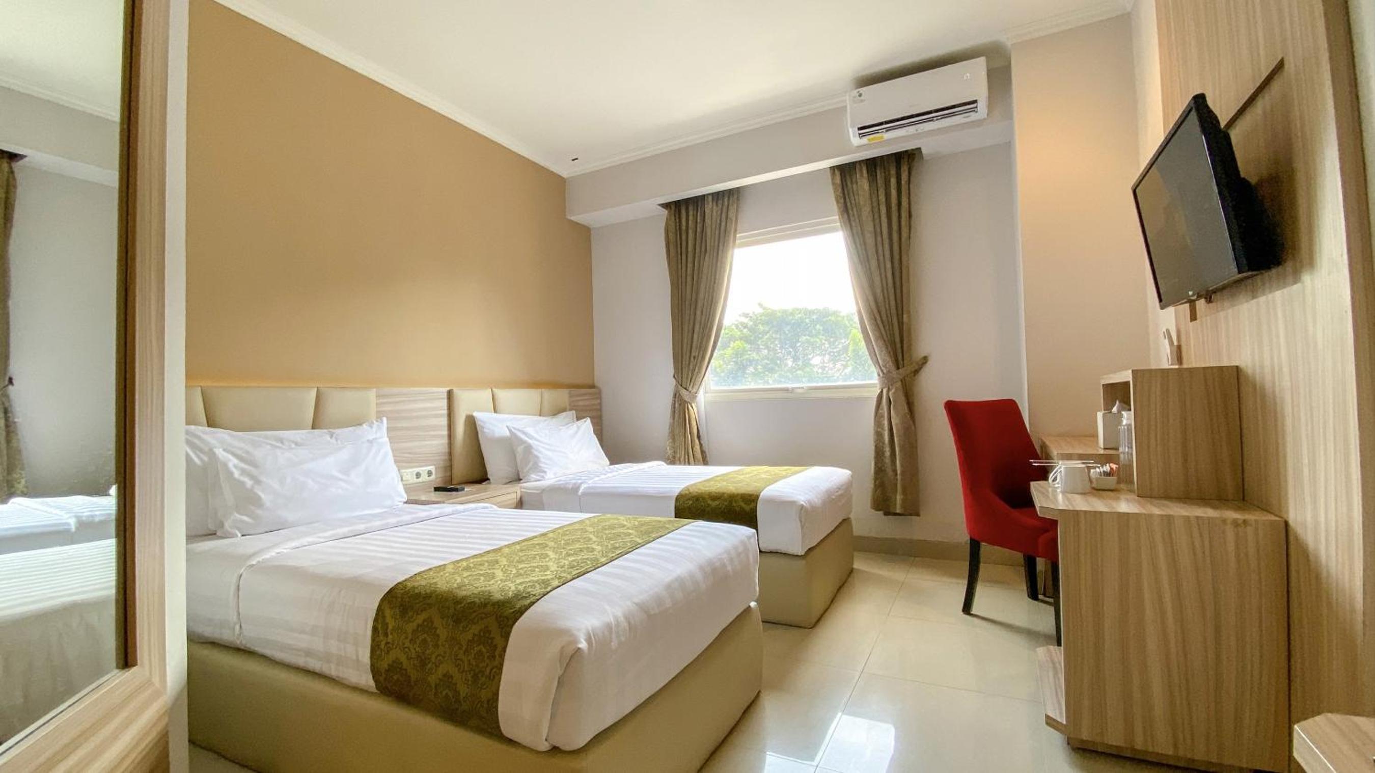 Standard Twin Room photo 2