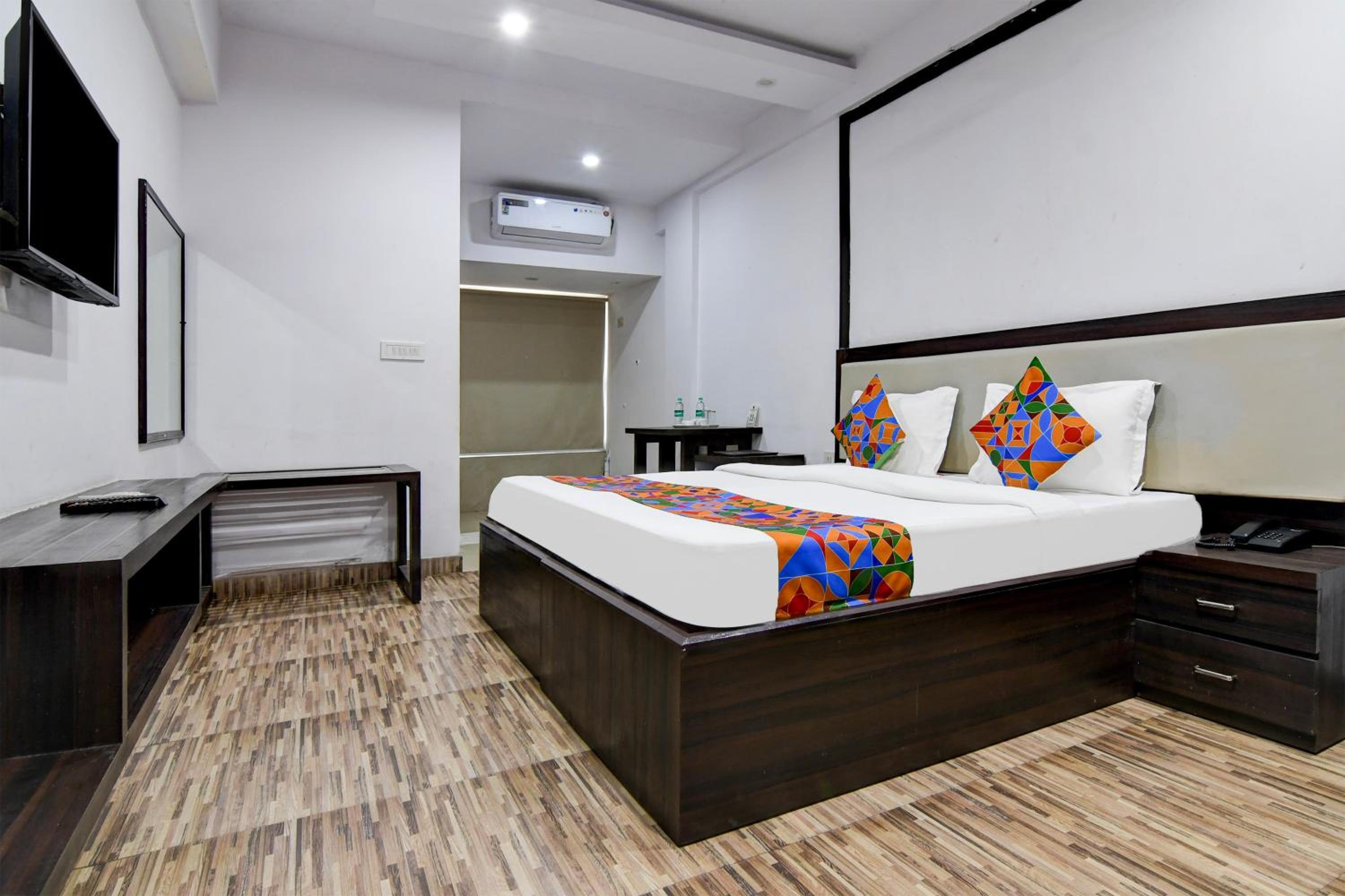 Deluxe Room photo 2
