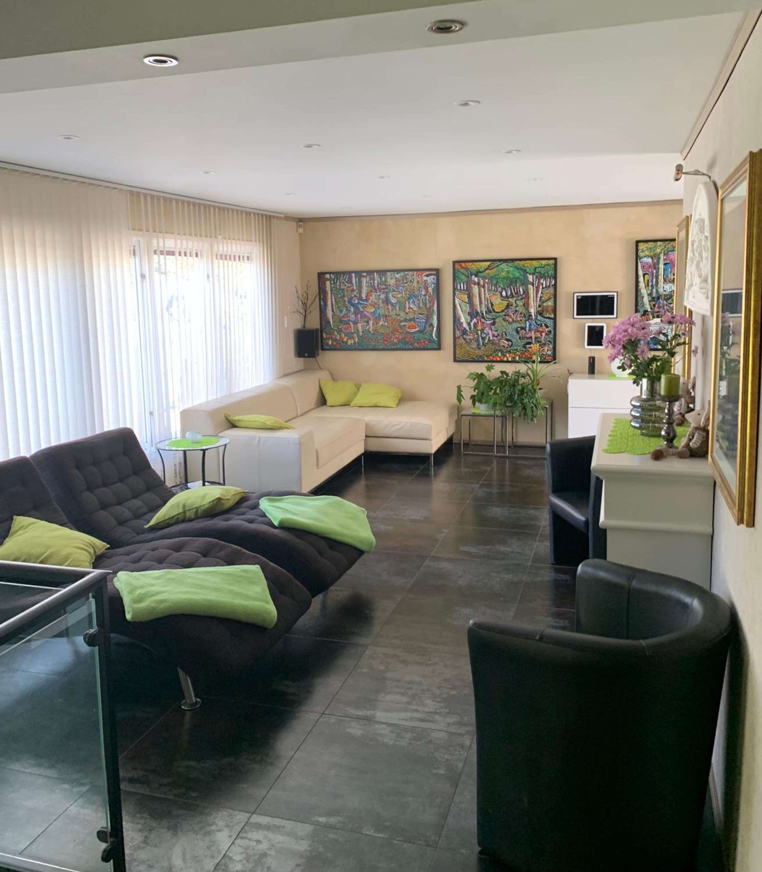 Three-Bedroom Villa photo 1