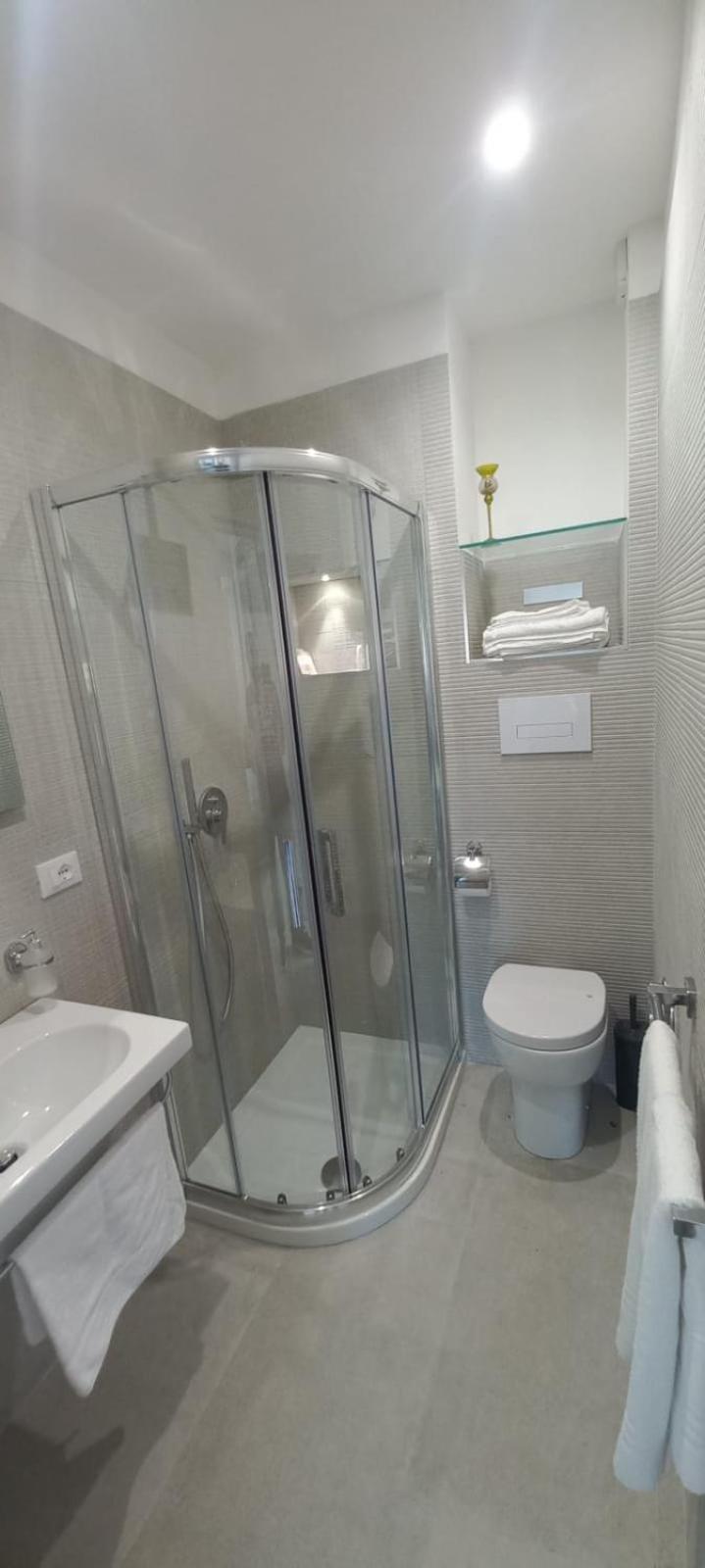 Two-Bedroom Apartment with Sea View photo 3