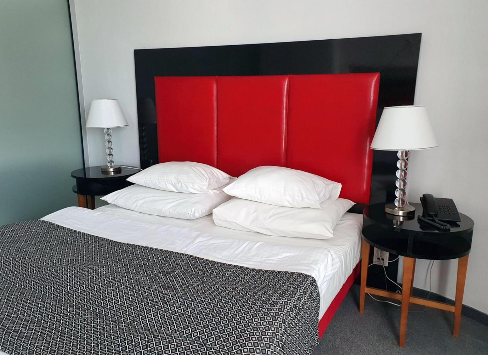 Suite Apartment photo 2