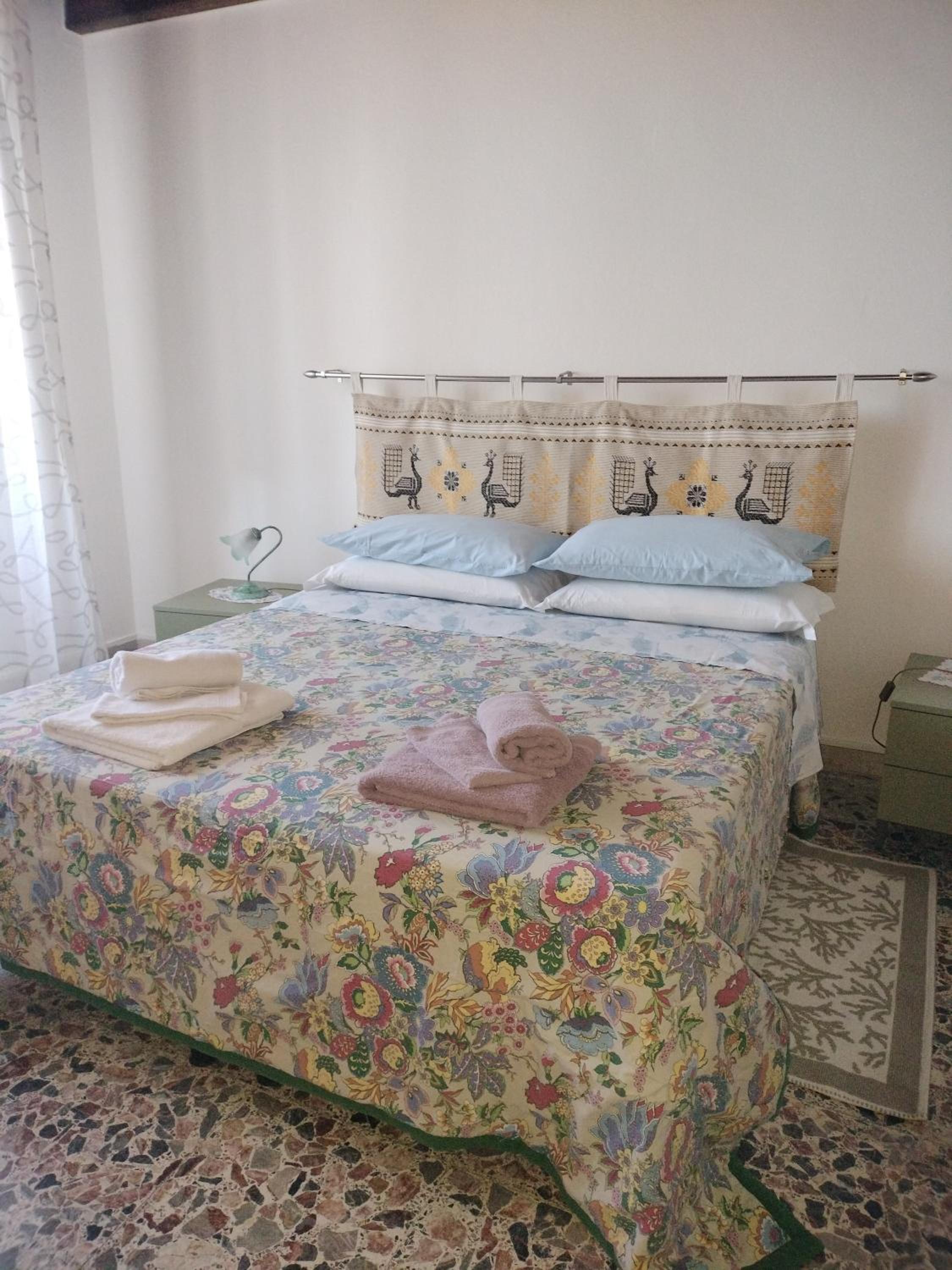 Double or Twin Room - Photo 2
