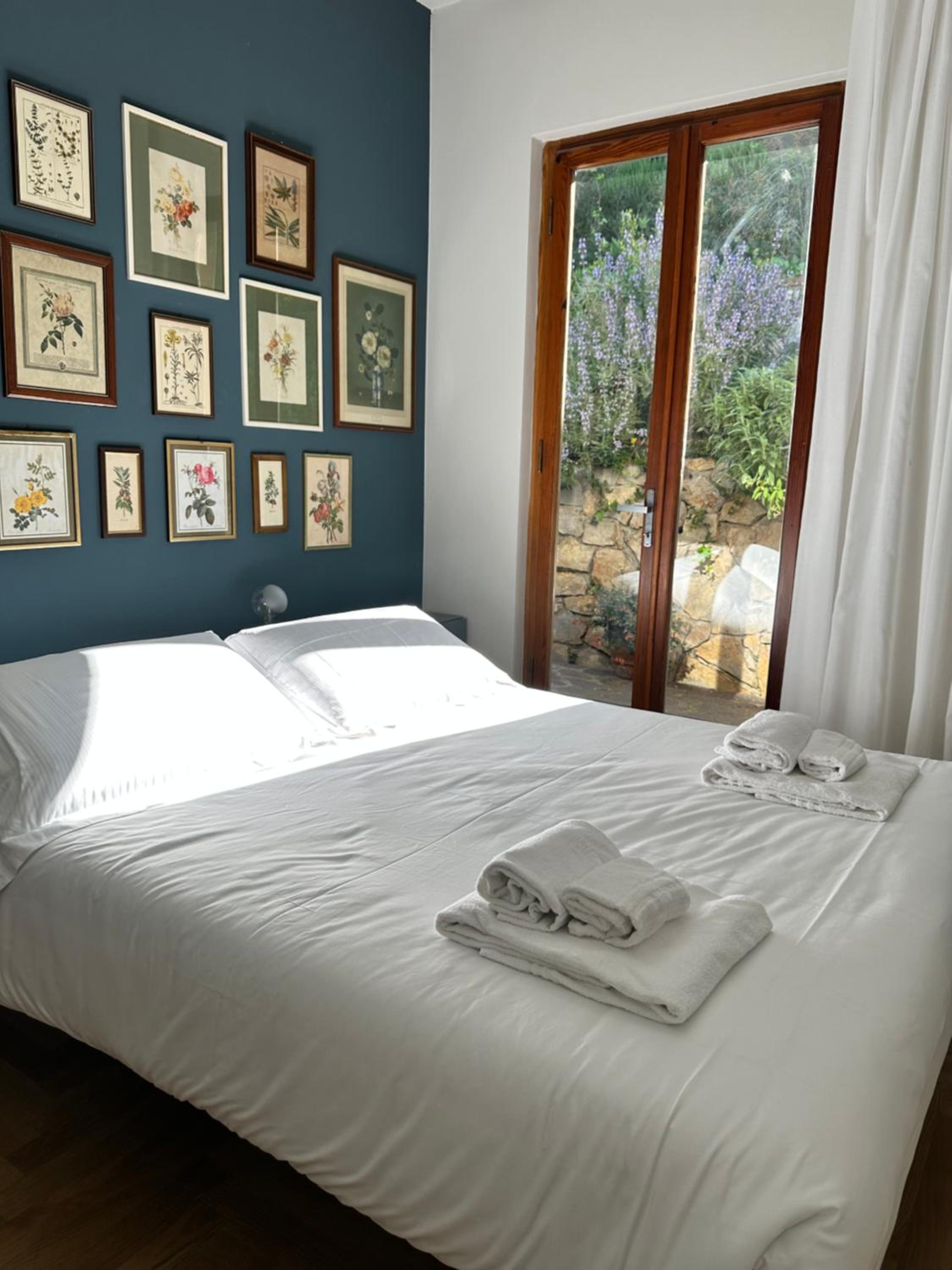 Standard Double Room - Photo 4