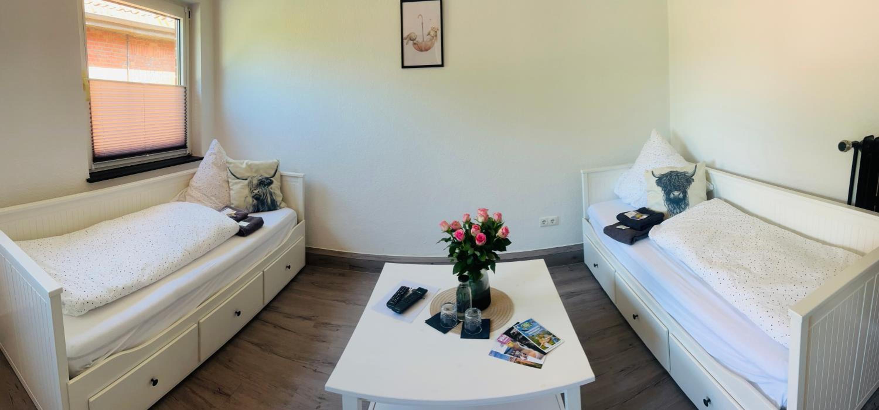Deluxe Family Room photo 3
