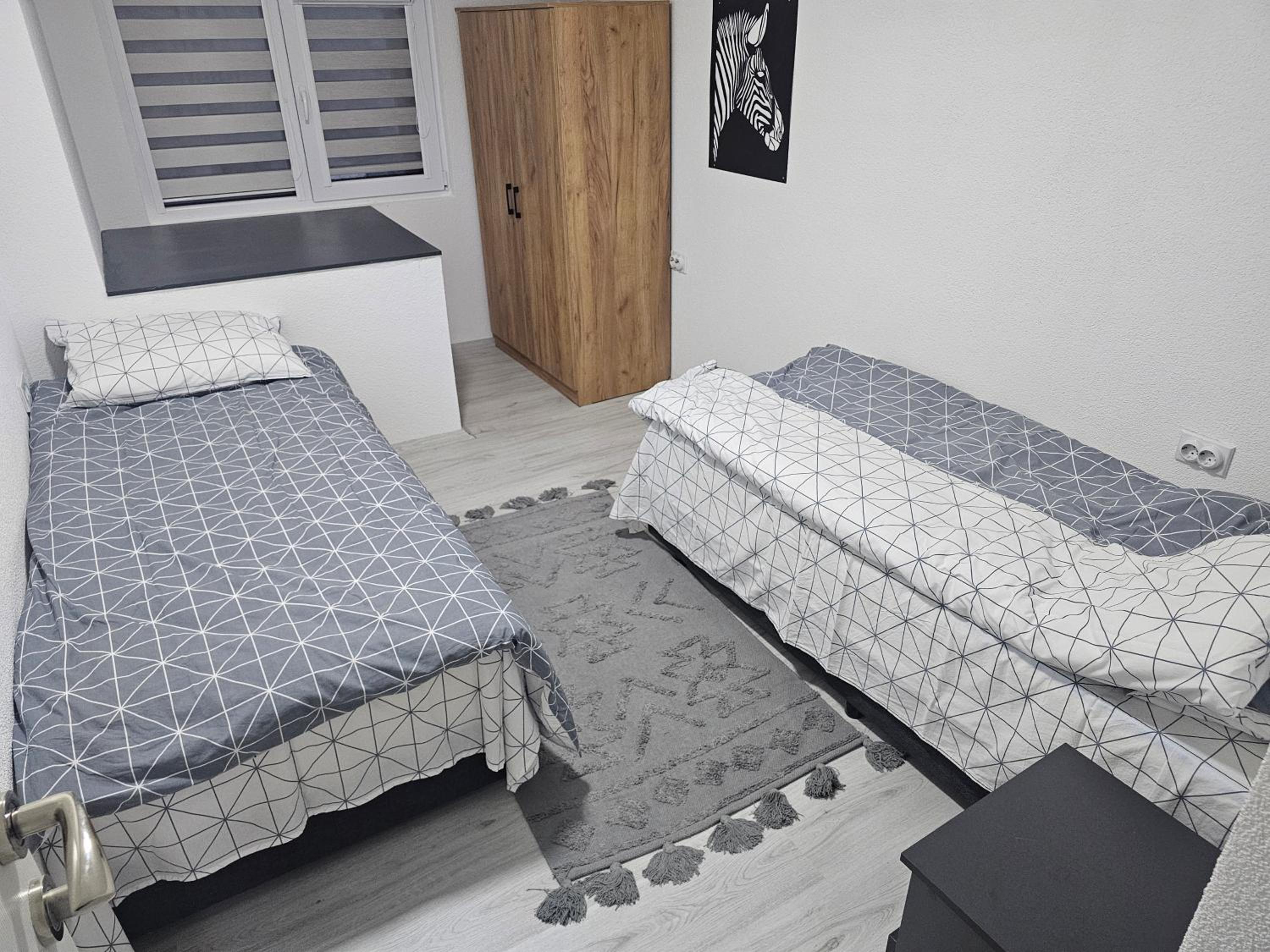 One-Bedroom Apartment - Non-Smoking photo 2