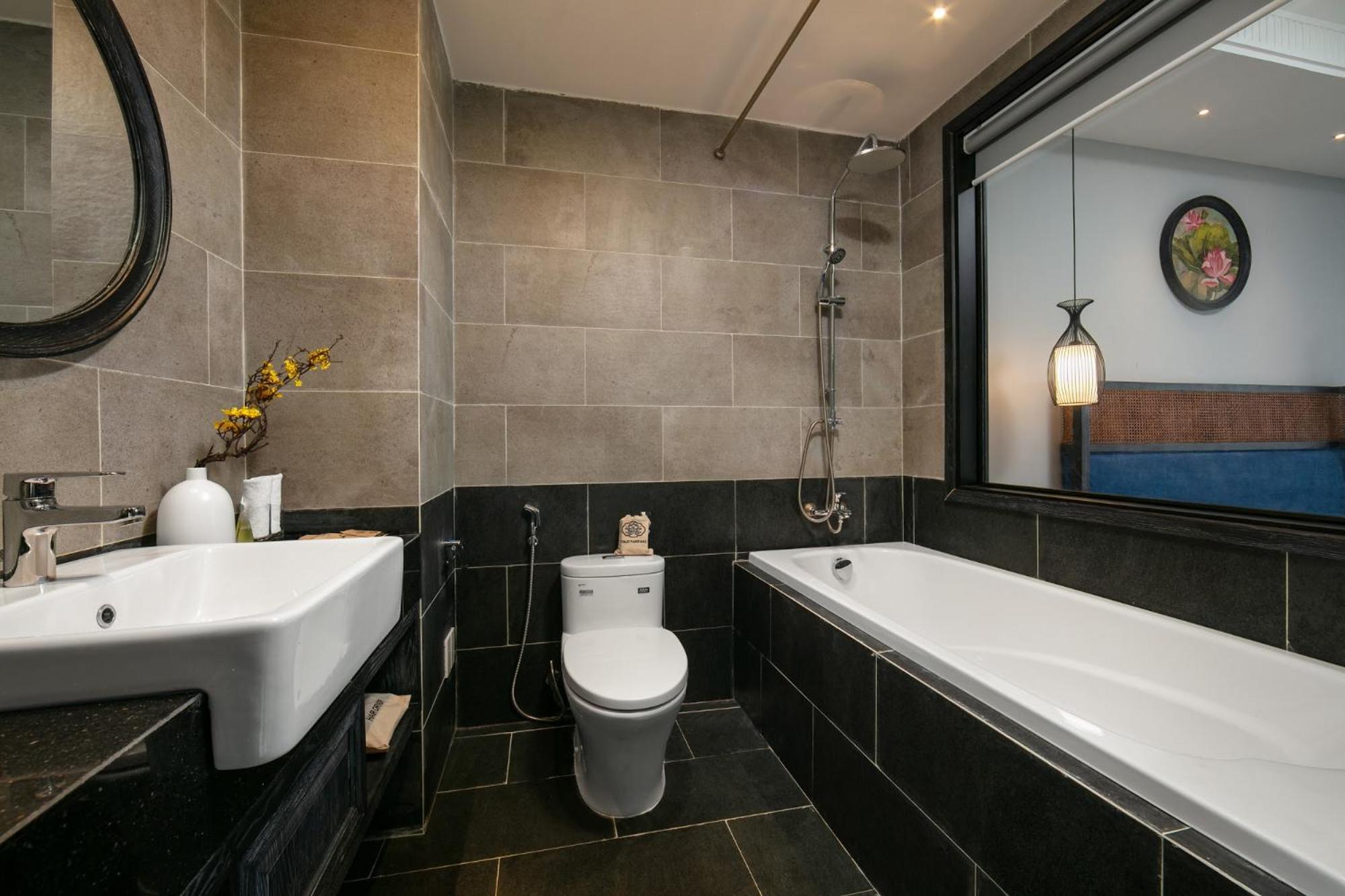 Deluxe Double or Twin Room with Pool View - Photo 2