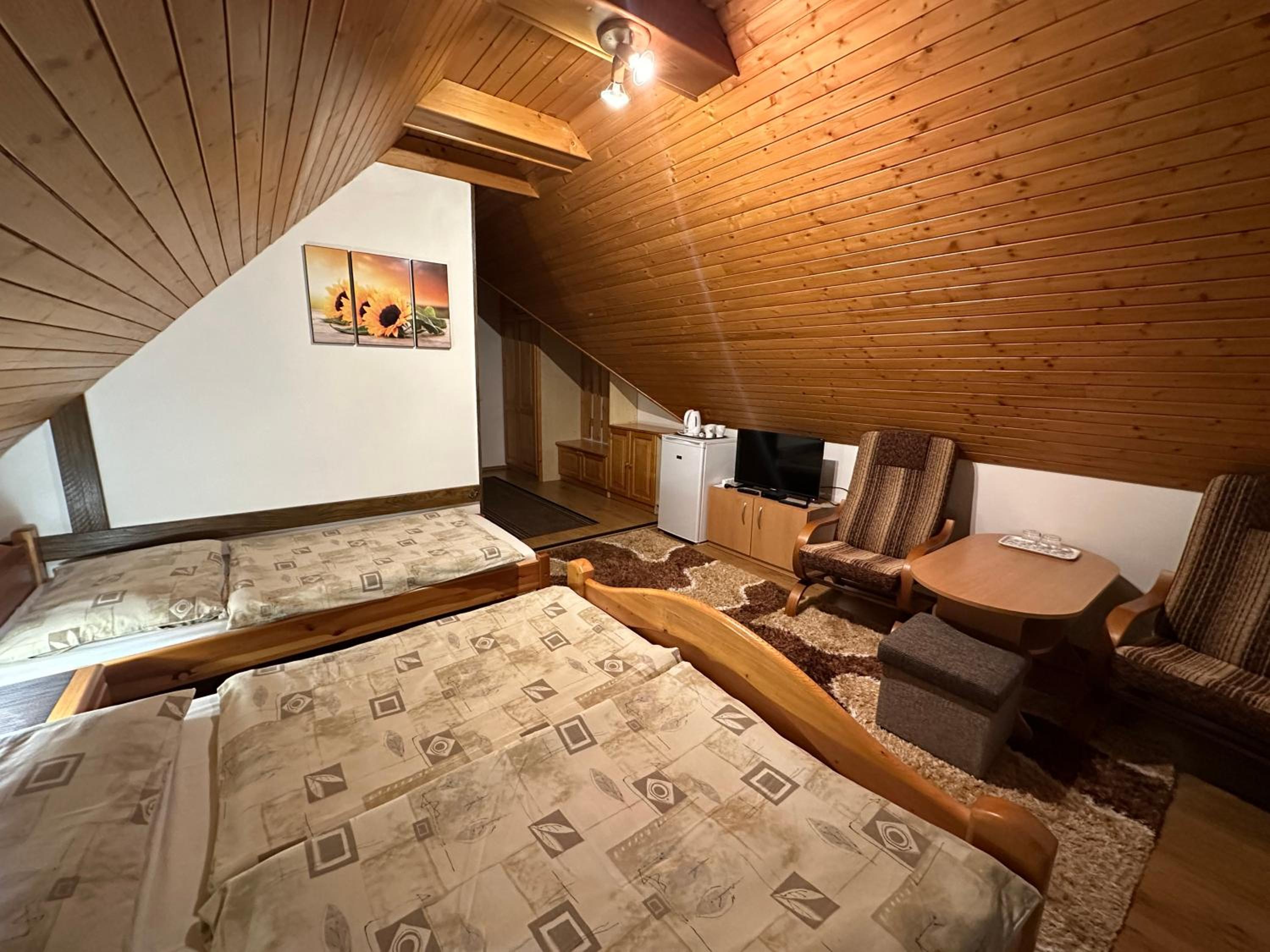 Triple Room with Balcony photo 3