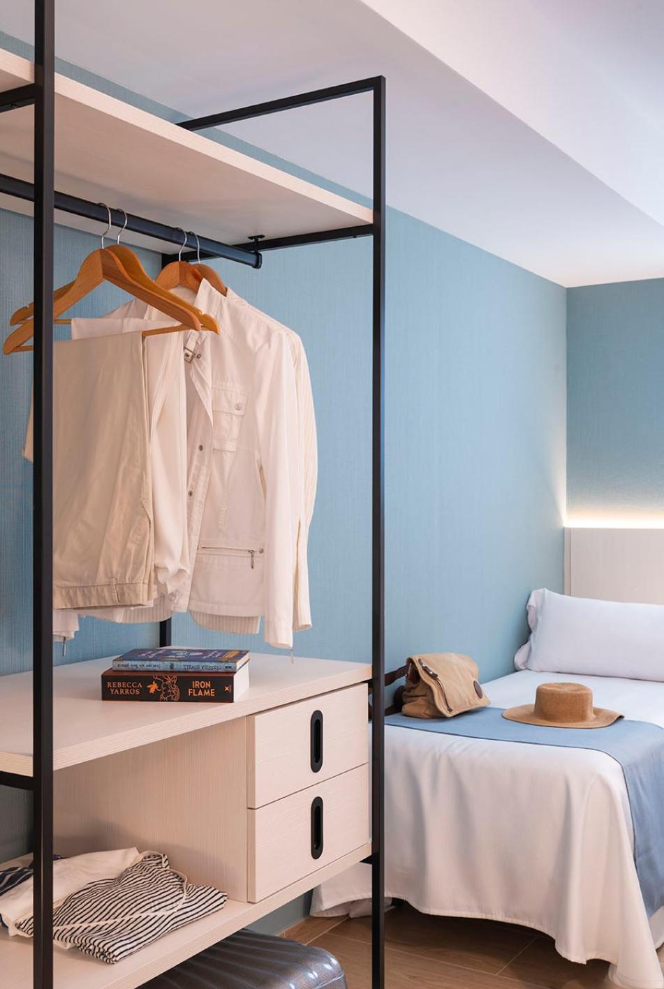Two-Bedroom Suite (6 Adults)