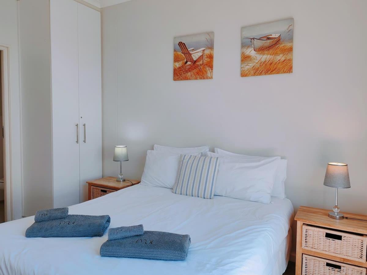 Apartment photo 2