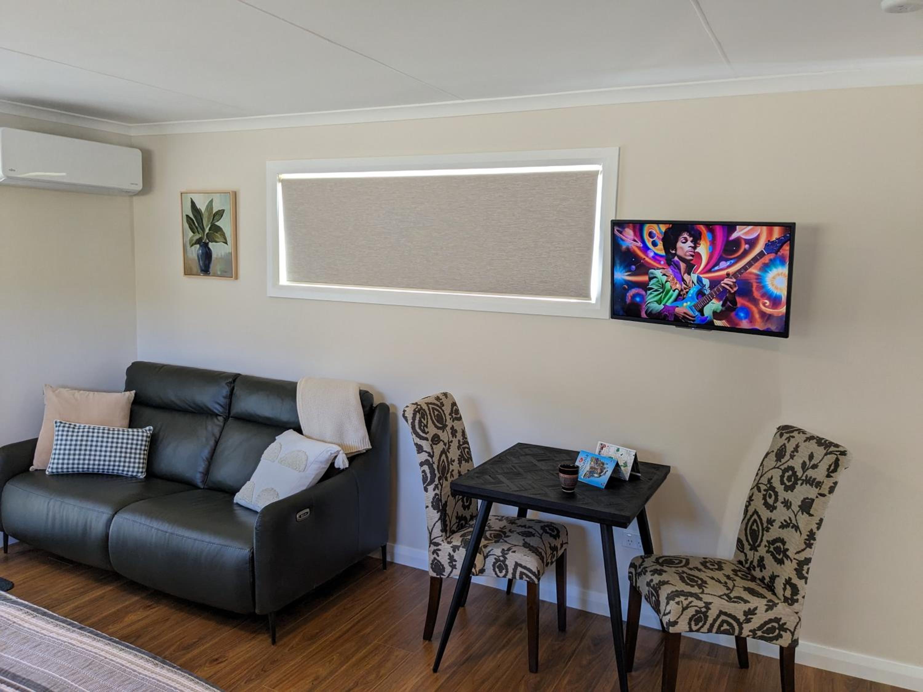 Queen Room with Garden View photo 3