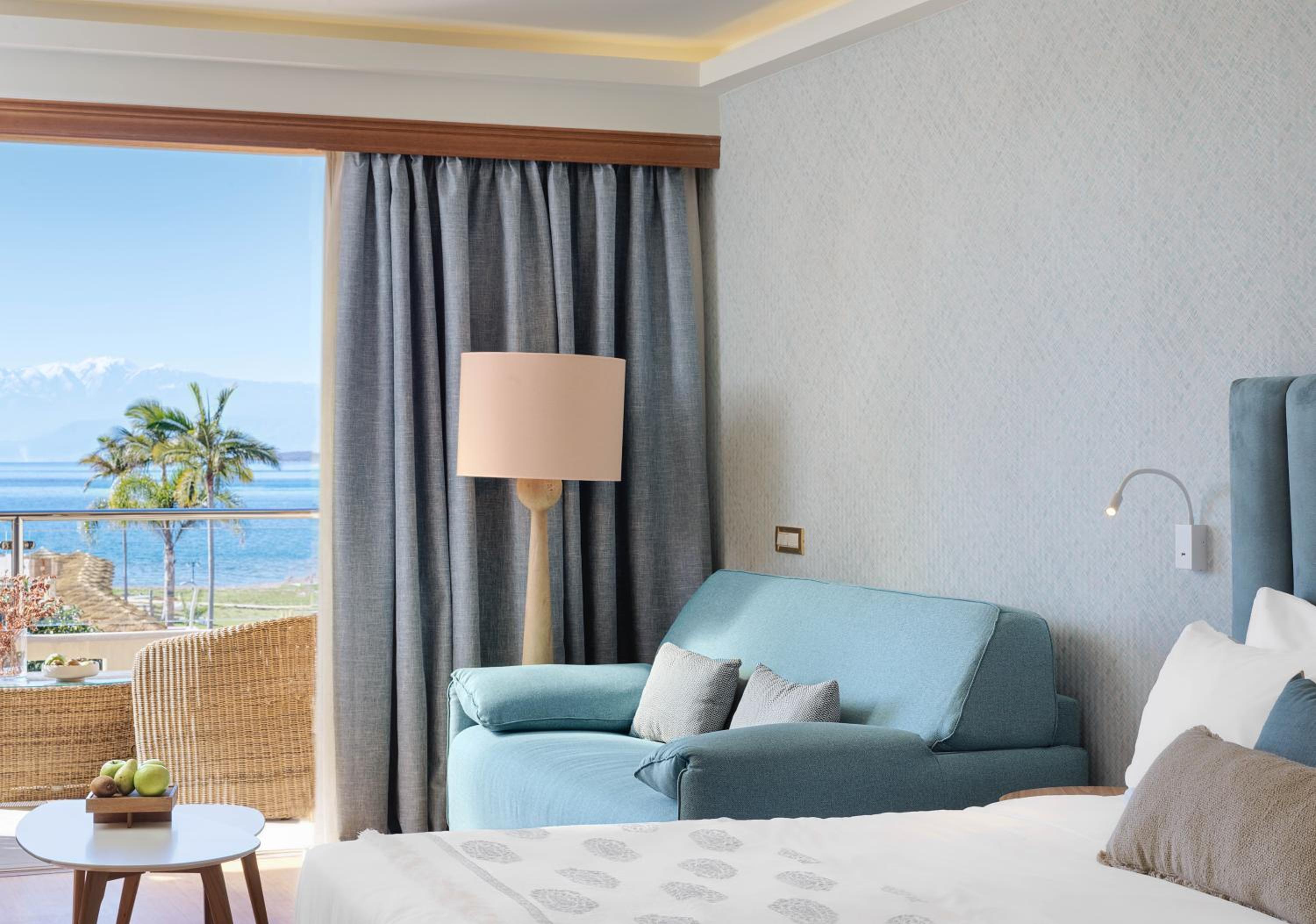 Deluxe Family Room Sea View