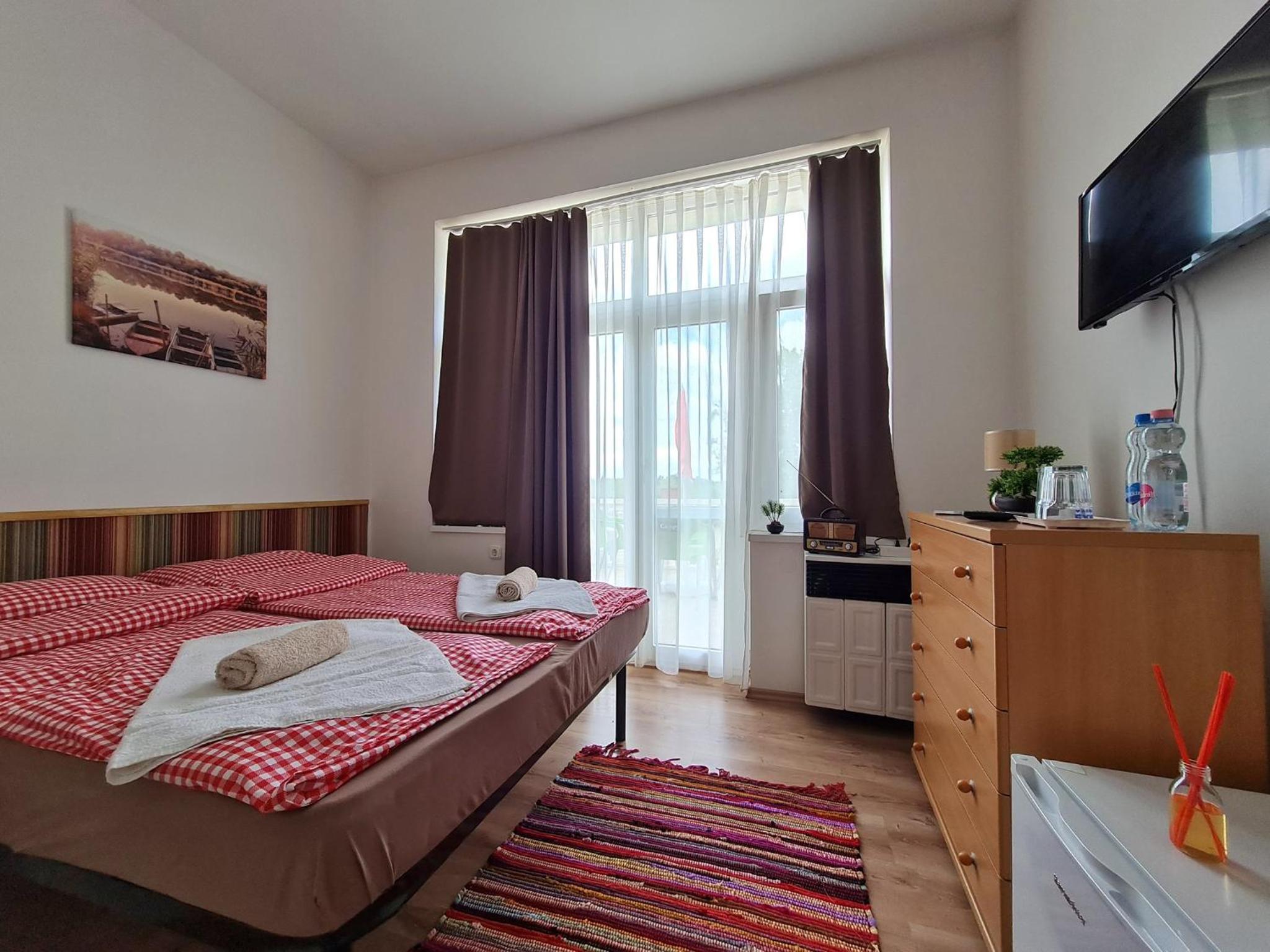 Double Room with Lake View