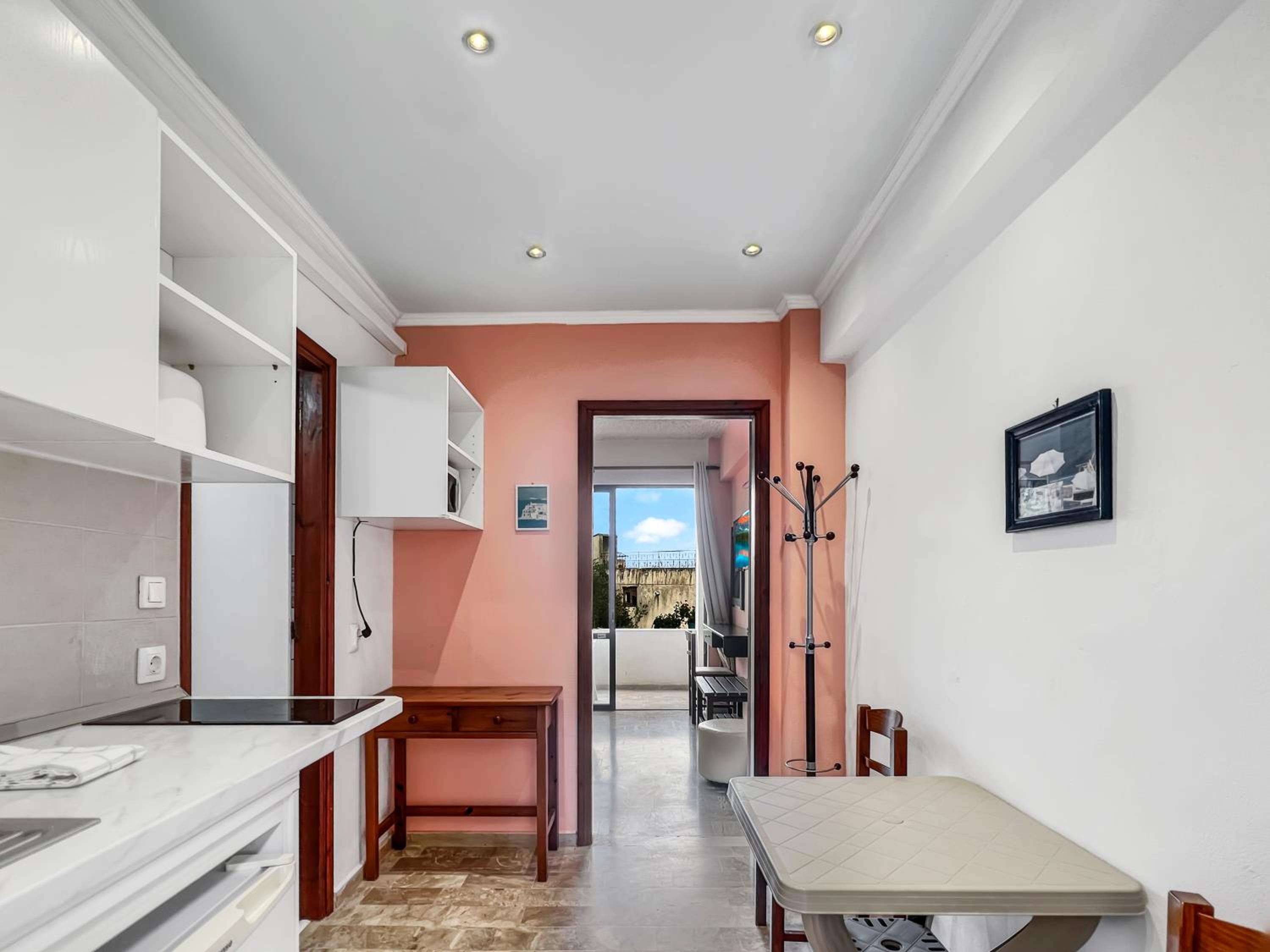 Studio with Sea View - Photo 4