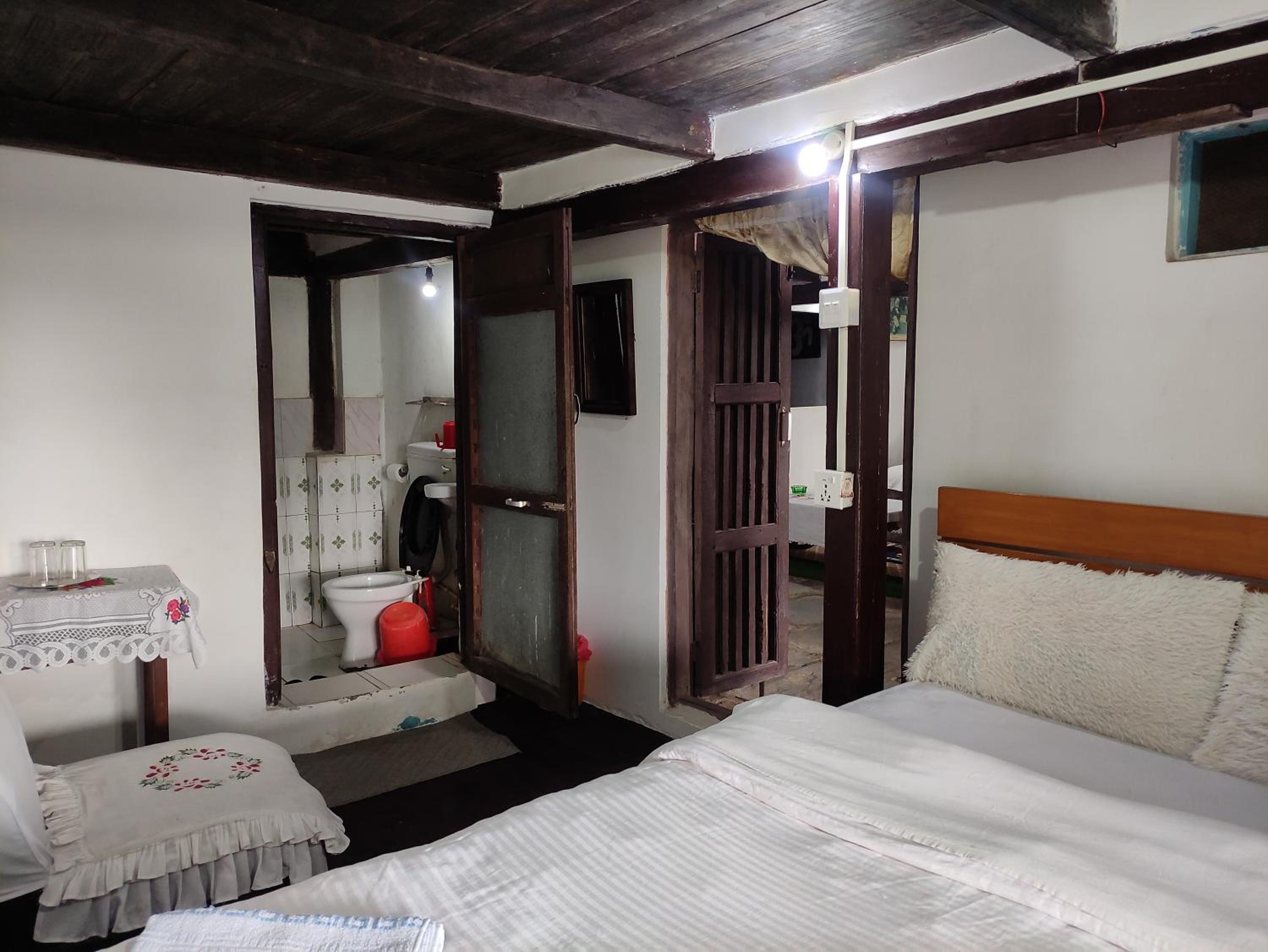 Economy Double Room photo 1