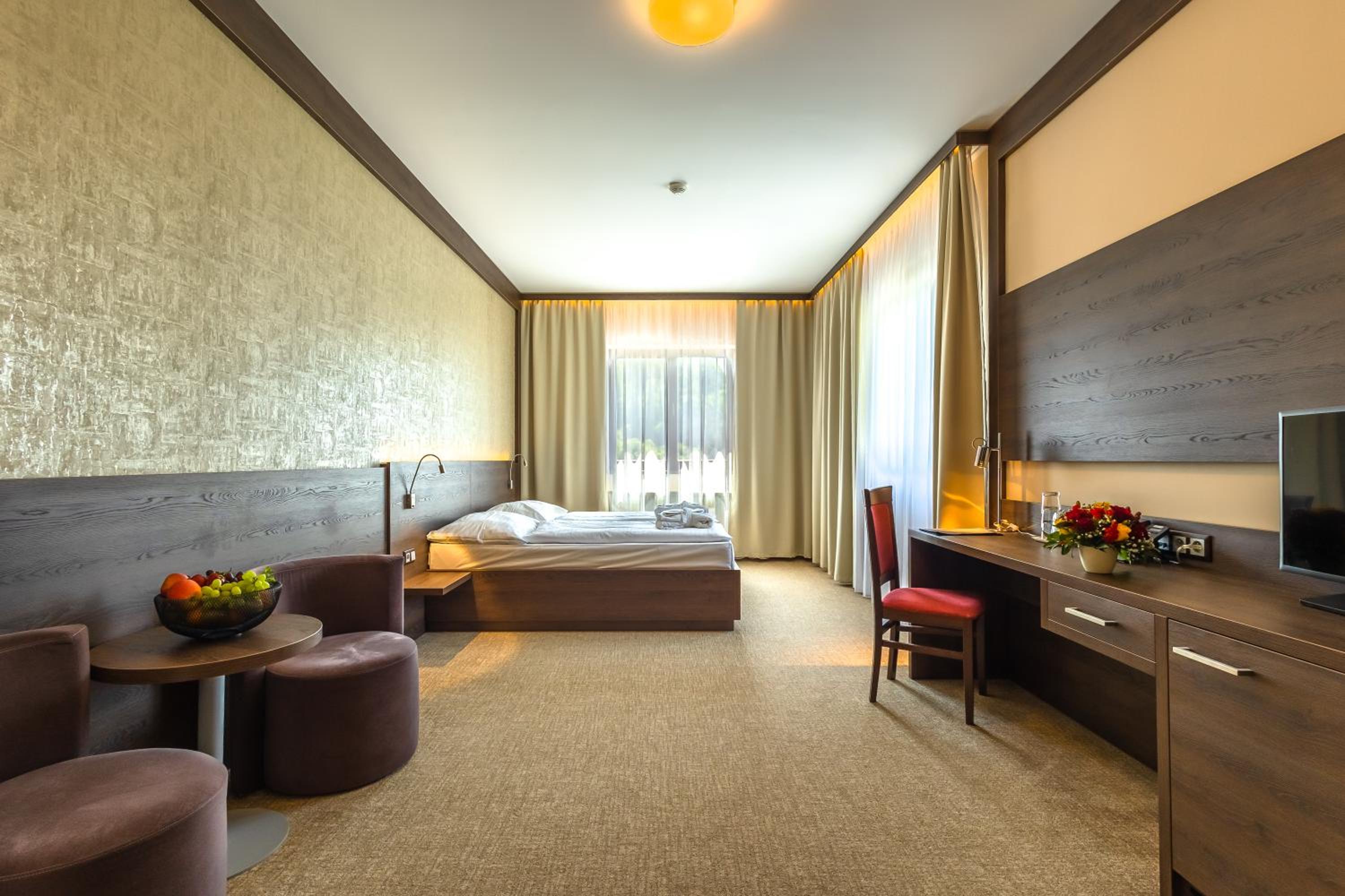 Triple Room with unlimited Wellness Access photo 1