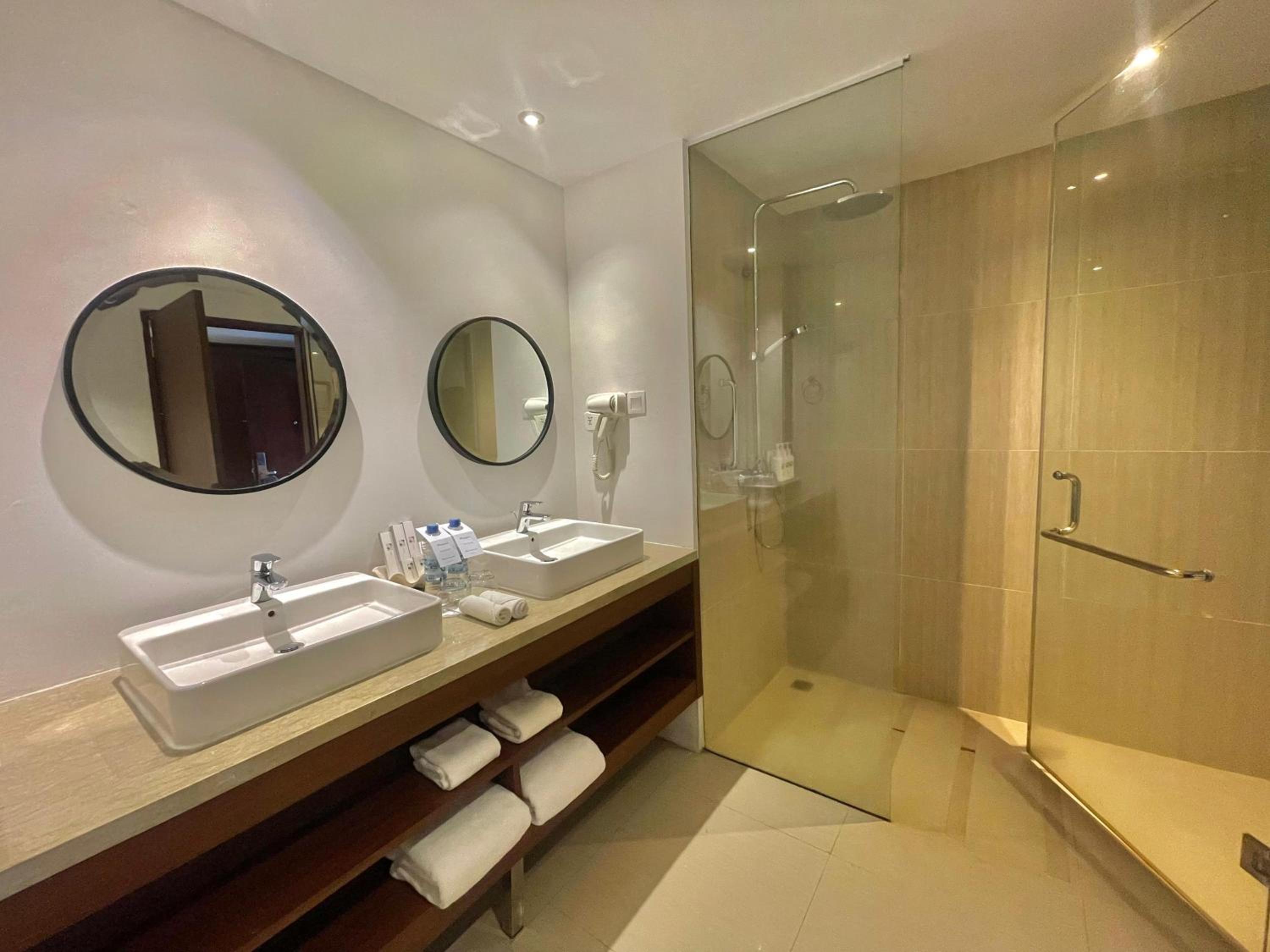 Grand Deluxe Twin Room - Photo 4