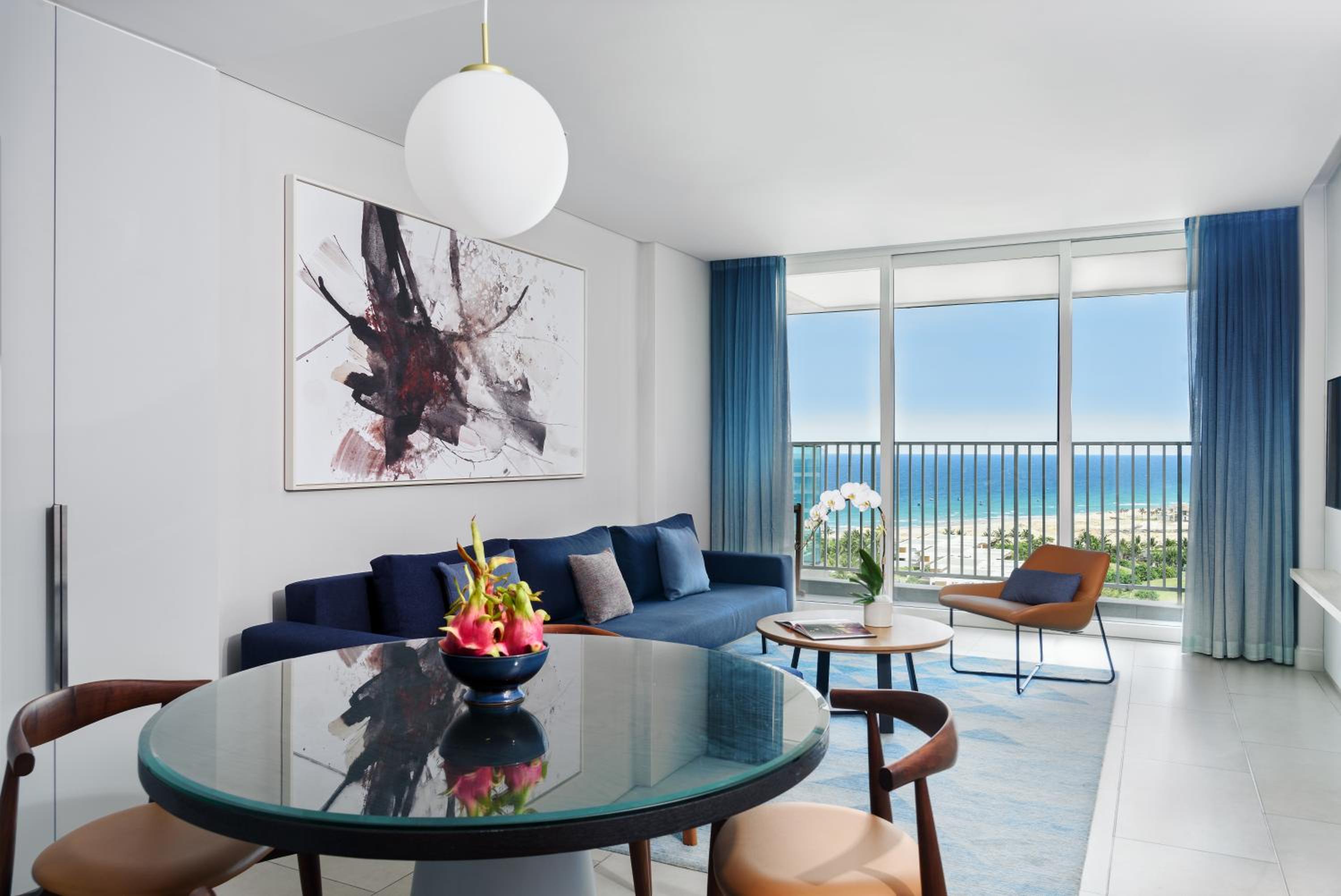 1 Bedroom Suite with Terrace Ocean View – King Bed - 70 sqm - Photo 1