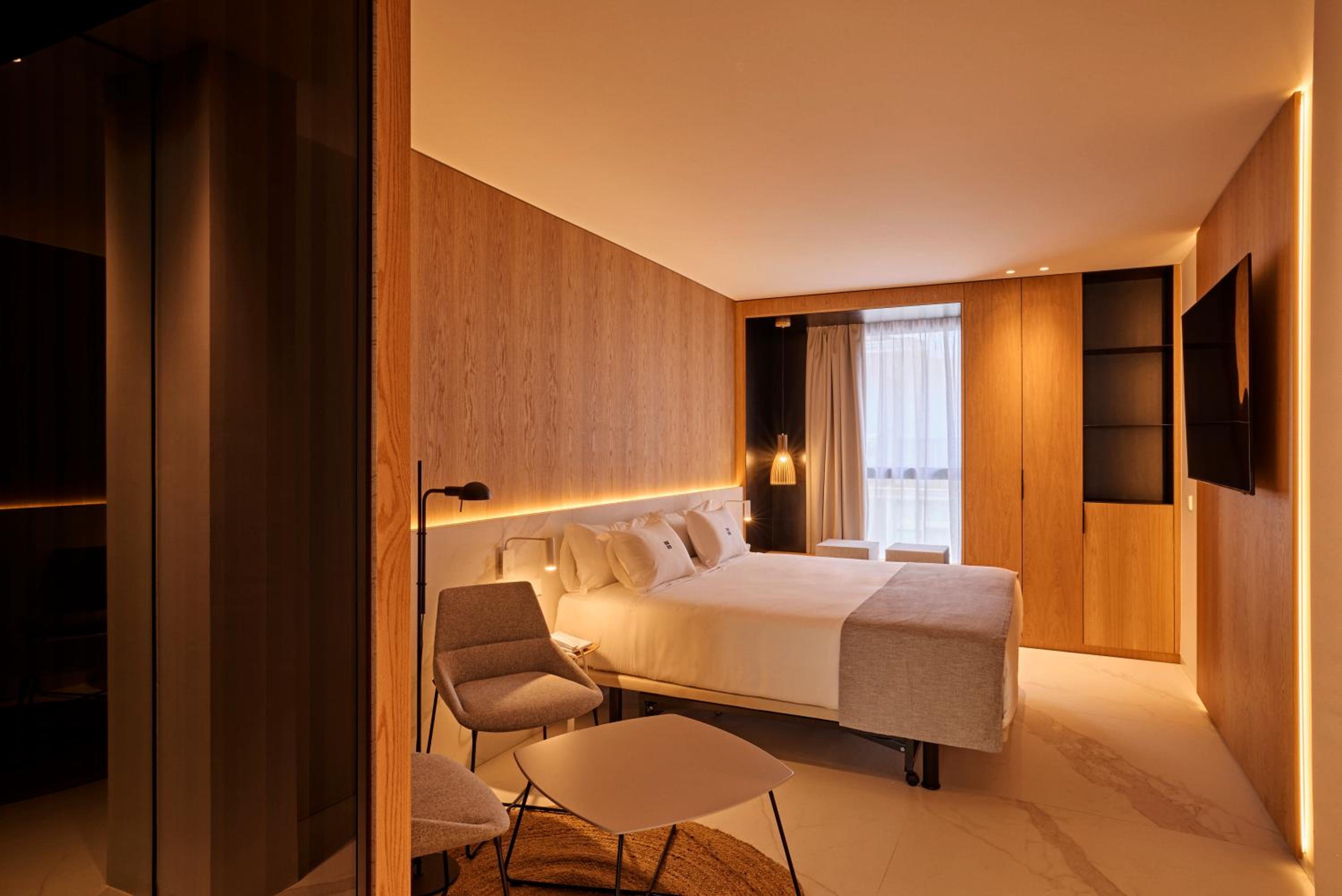 Premium Double Room photo 3