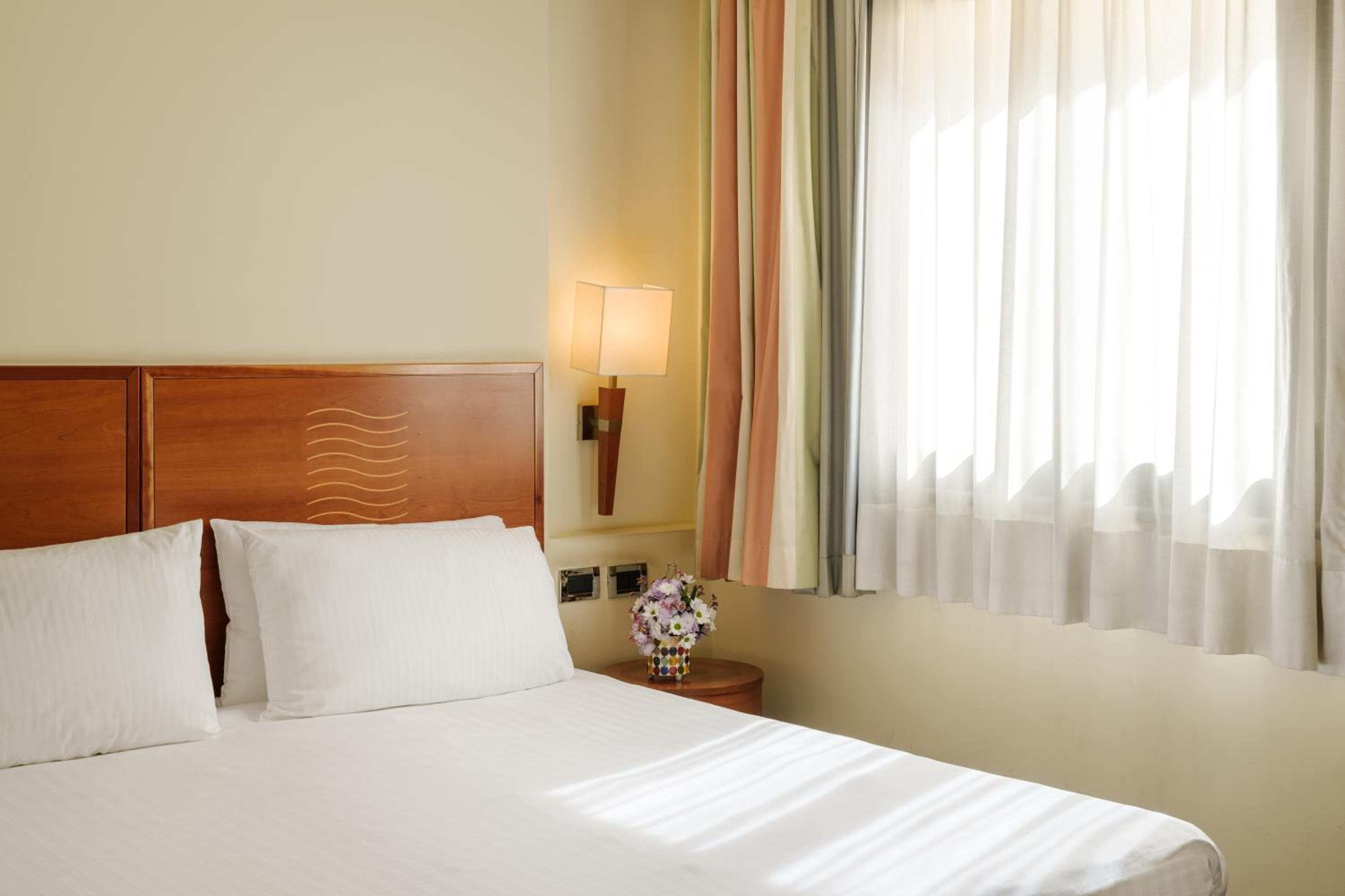Superior Double or Twin Room - Photo 5