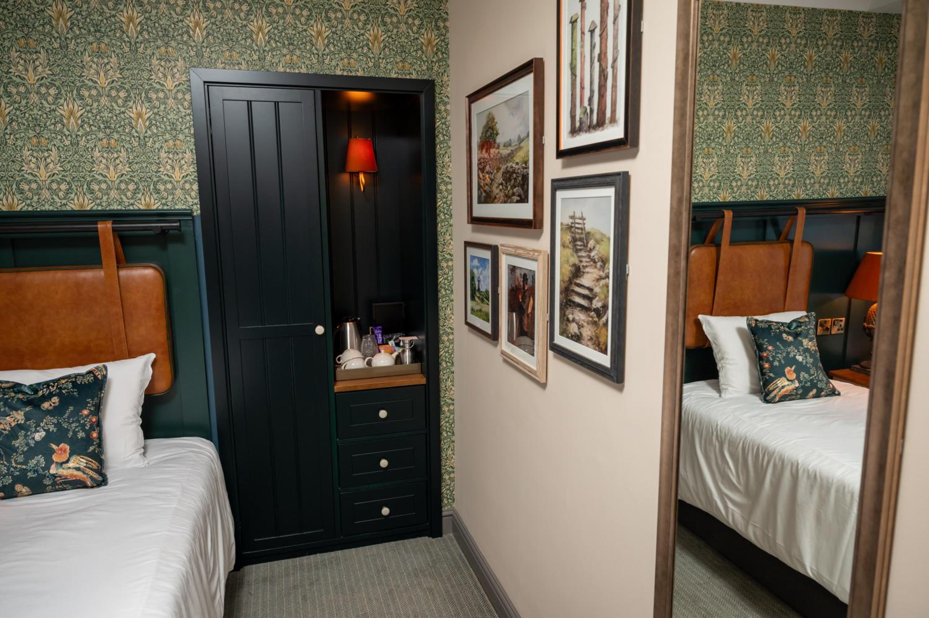 Small Double Room photo 2