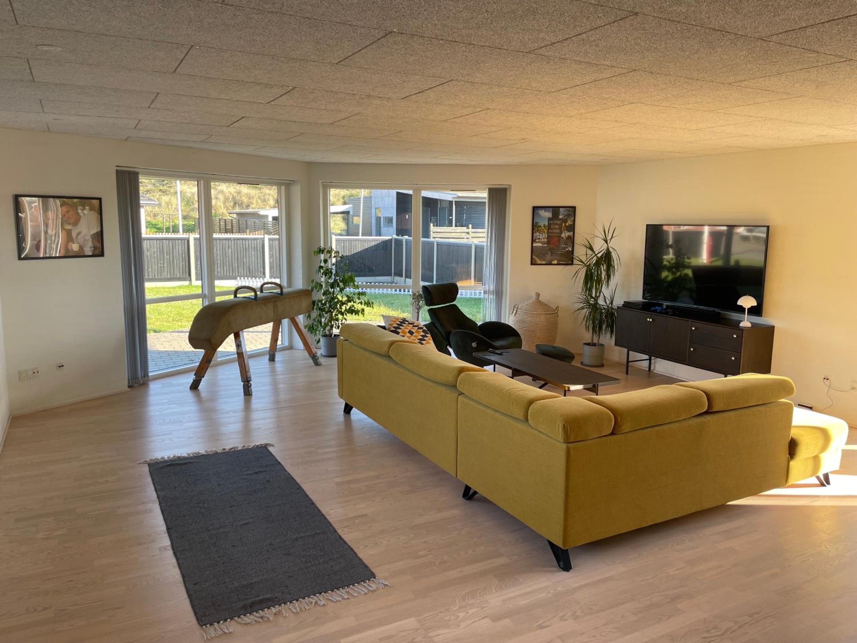 Three-Bedroom House photo 2