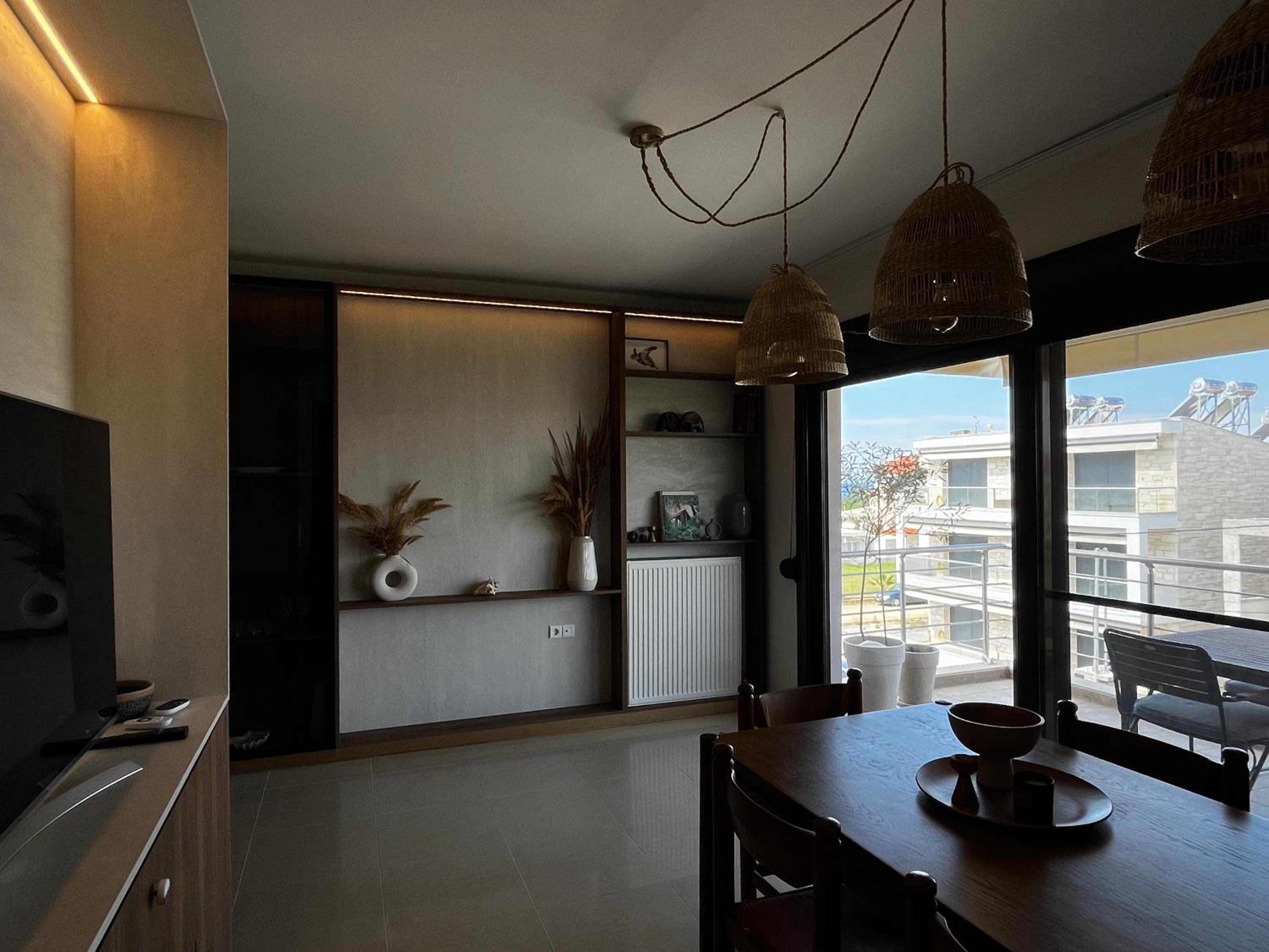Three-Bedroom Apartment photo 2