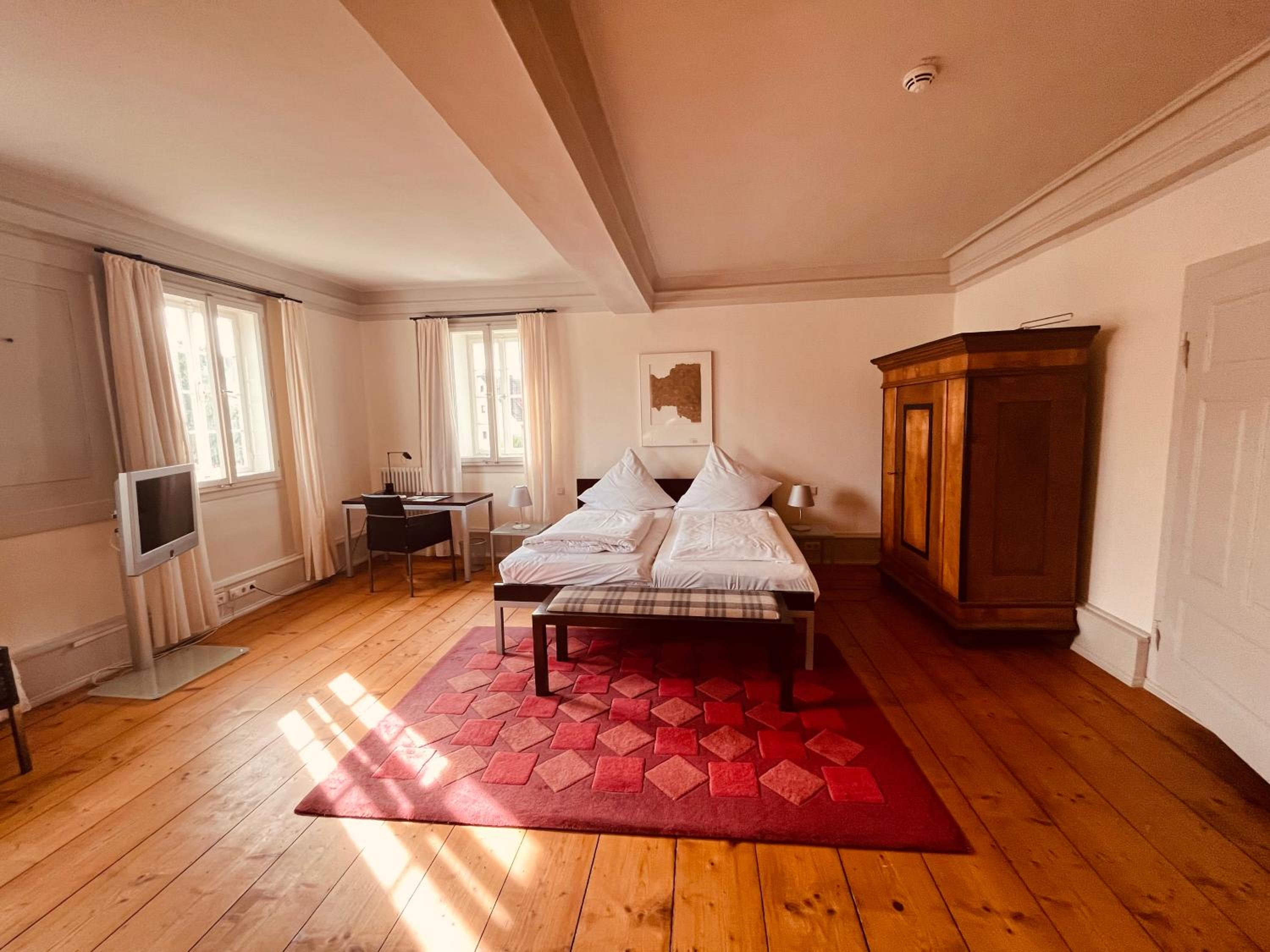 Deluxe Double Room - Photo 1