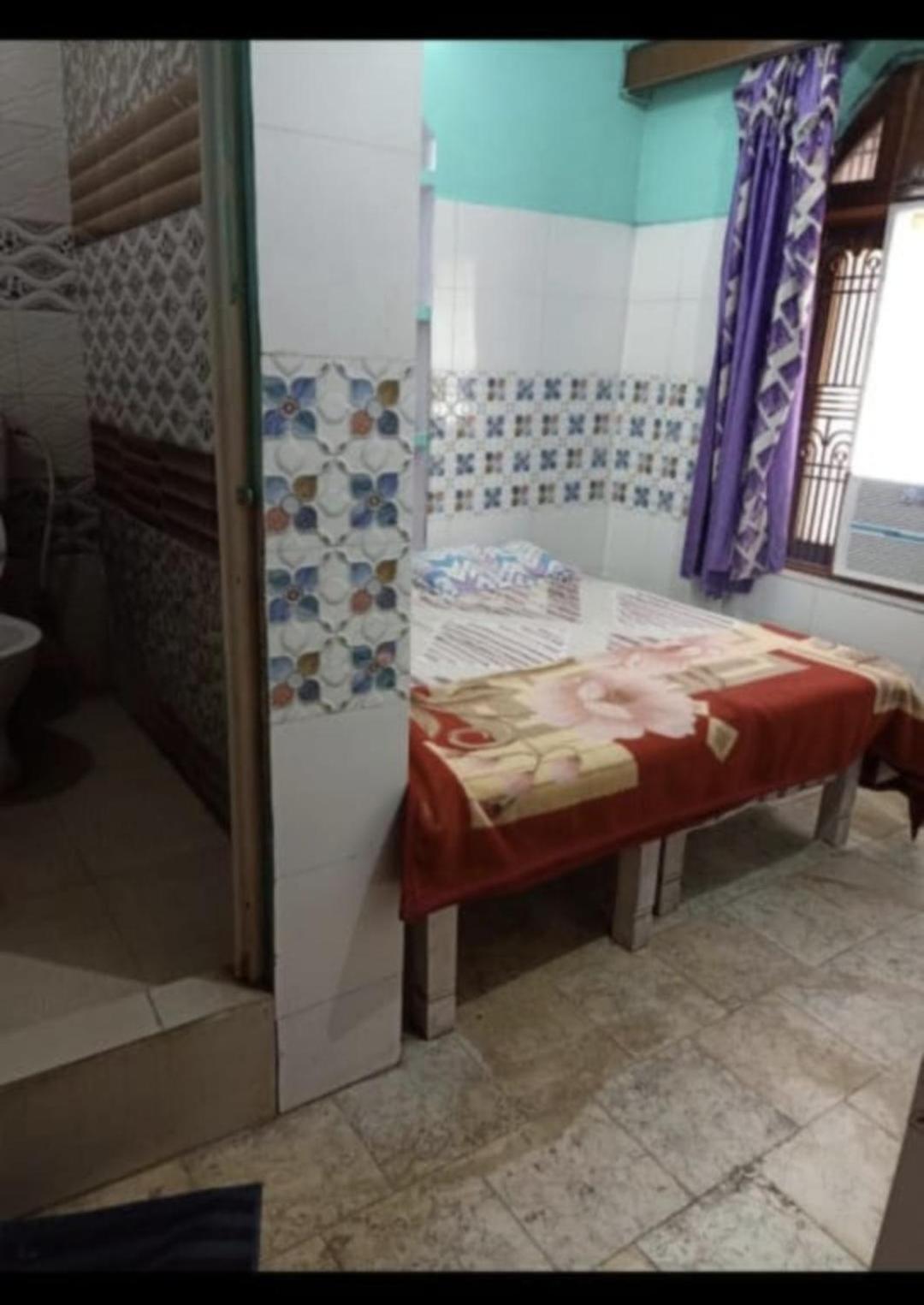 Deluxe Double Room (2 Adults + 1 Child) - Photo 3