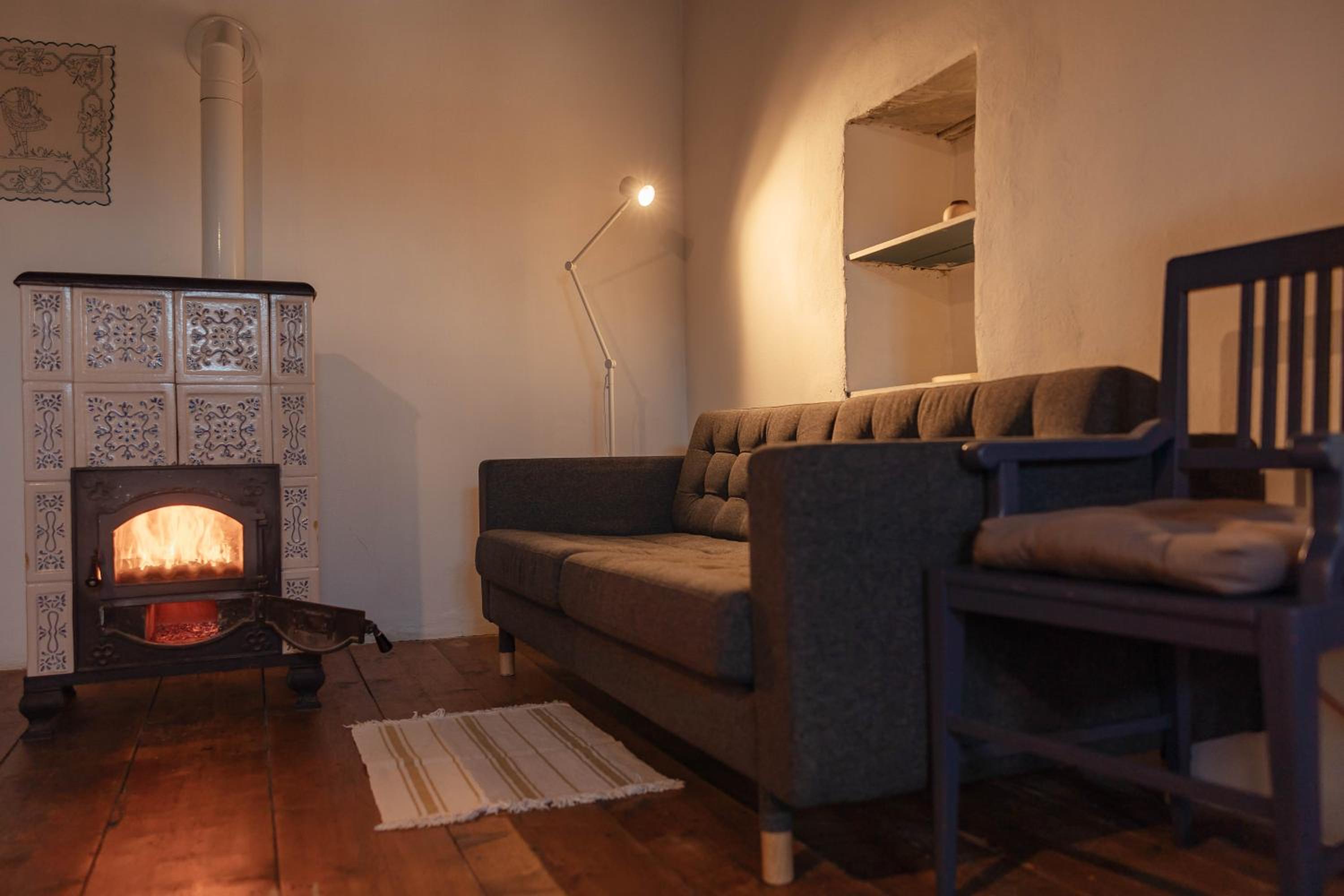 Two-Bedroom Apartment - Photo 6