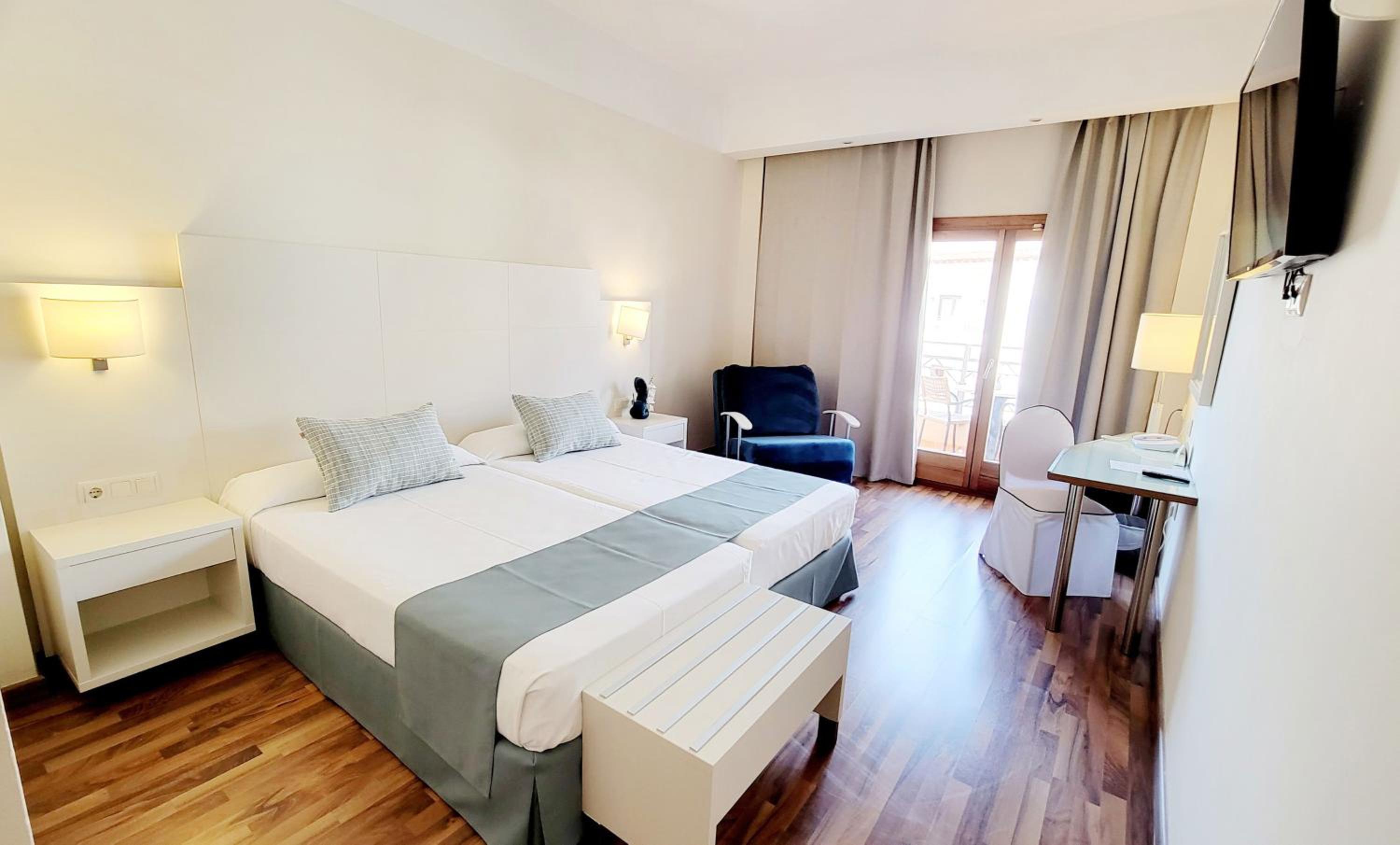 Habitación Doble Superior con Vista al Mar