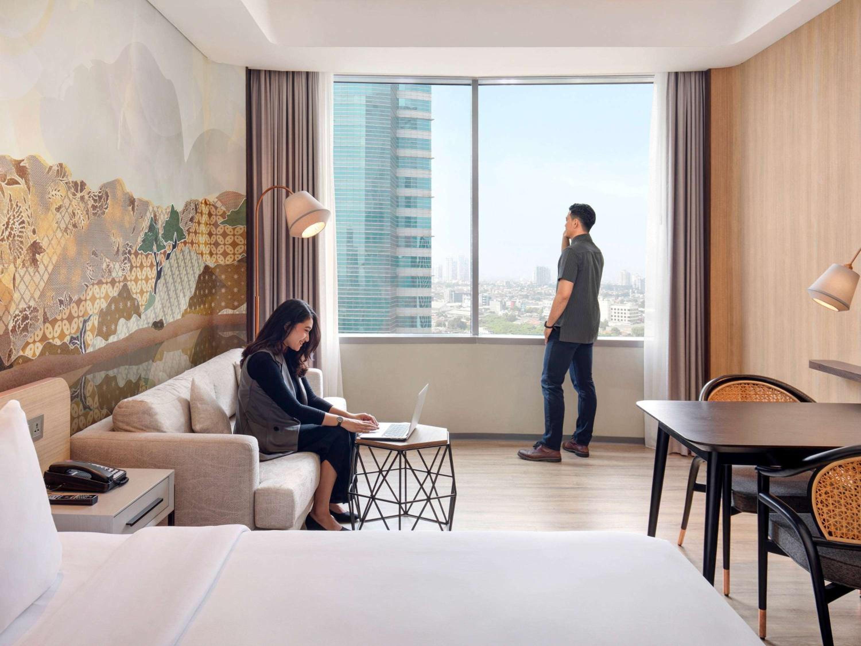 Executive Studio Suite with Two Single Beds - Photo 6