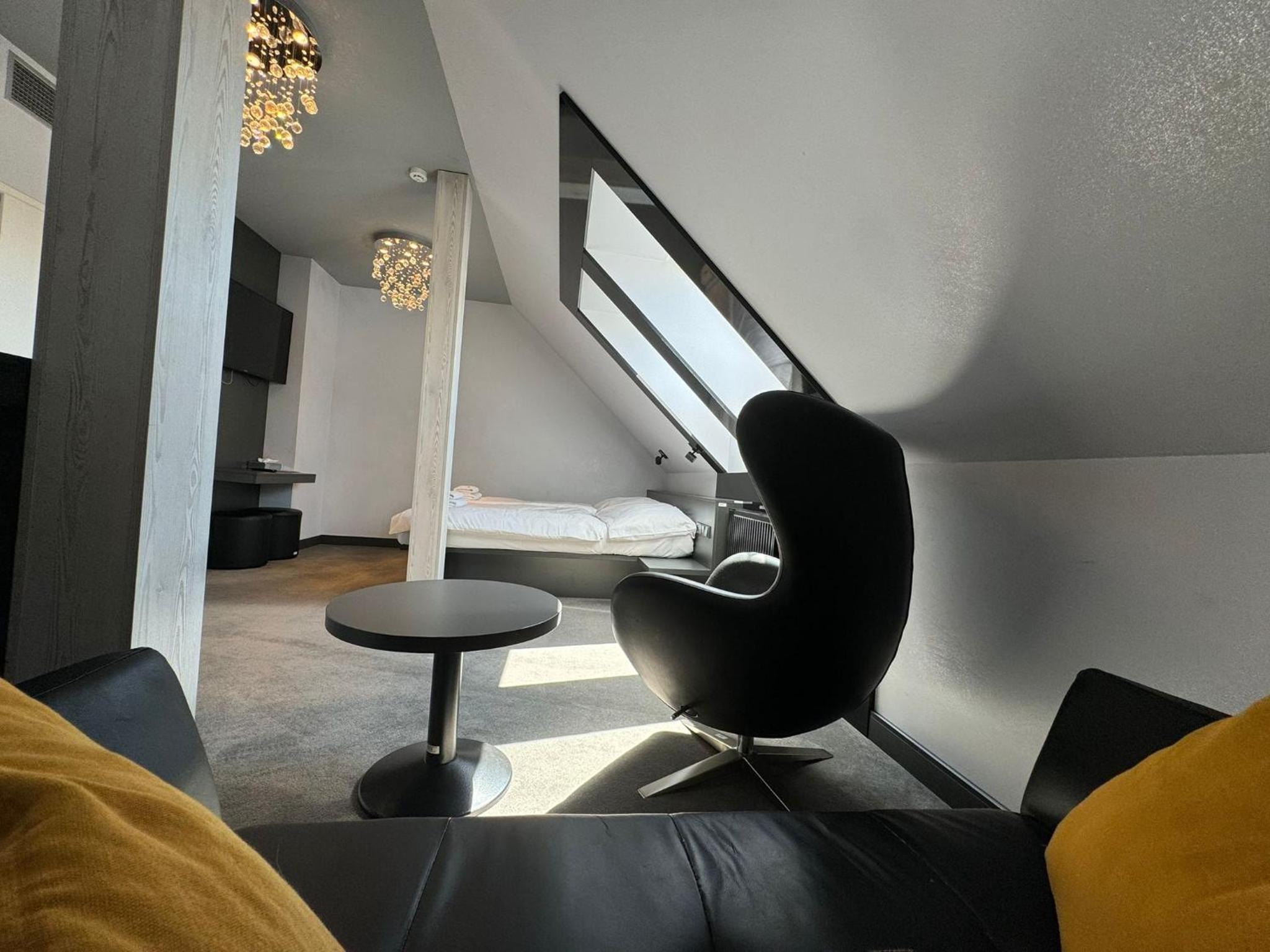 Two-Bedroom Apartment photo 3