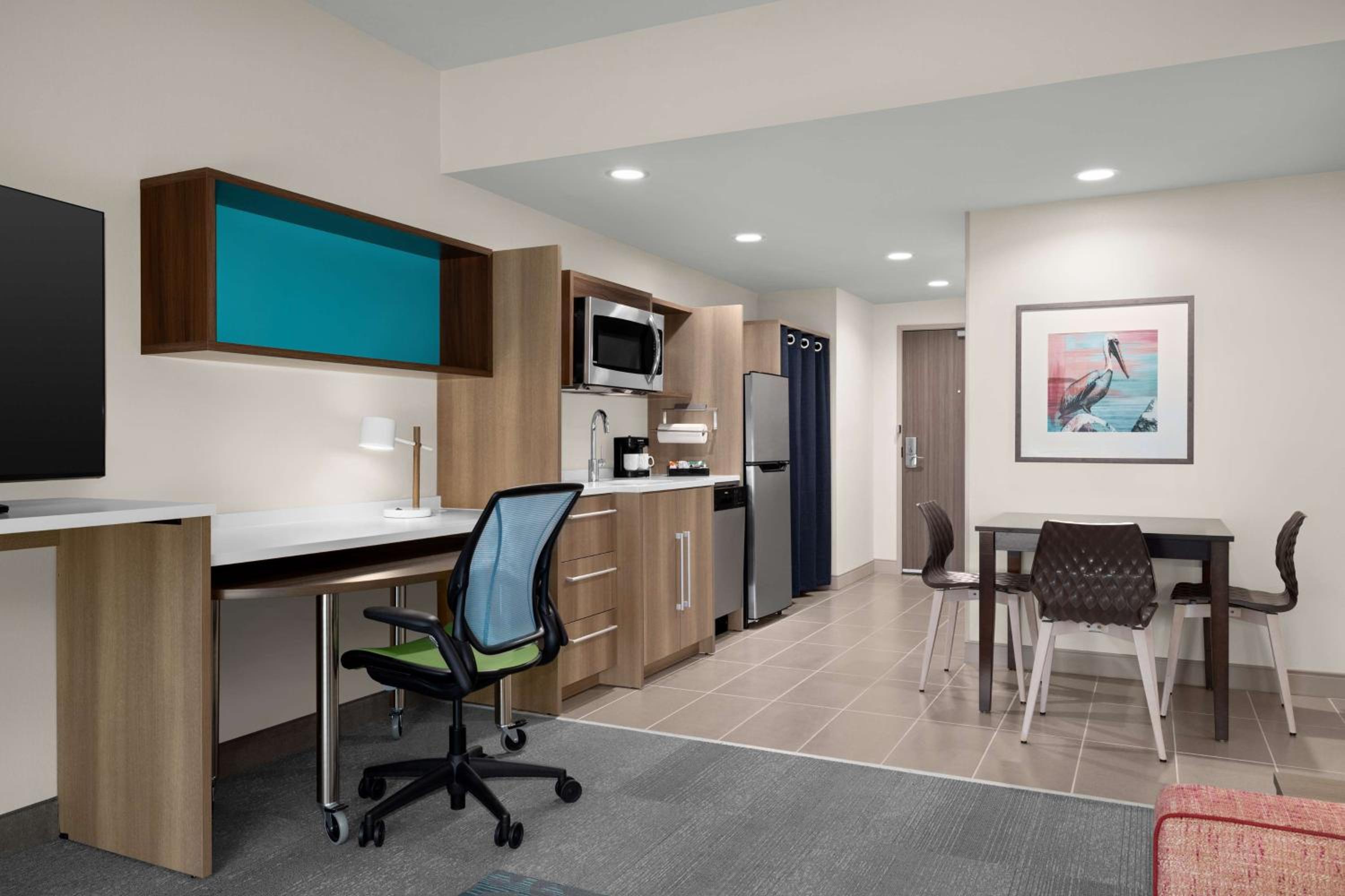King Studio Suite - Photo 2