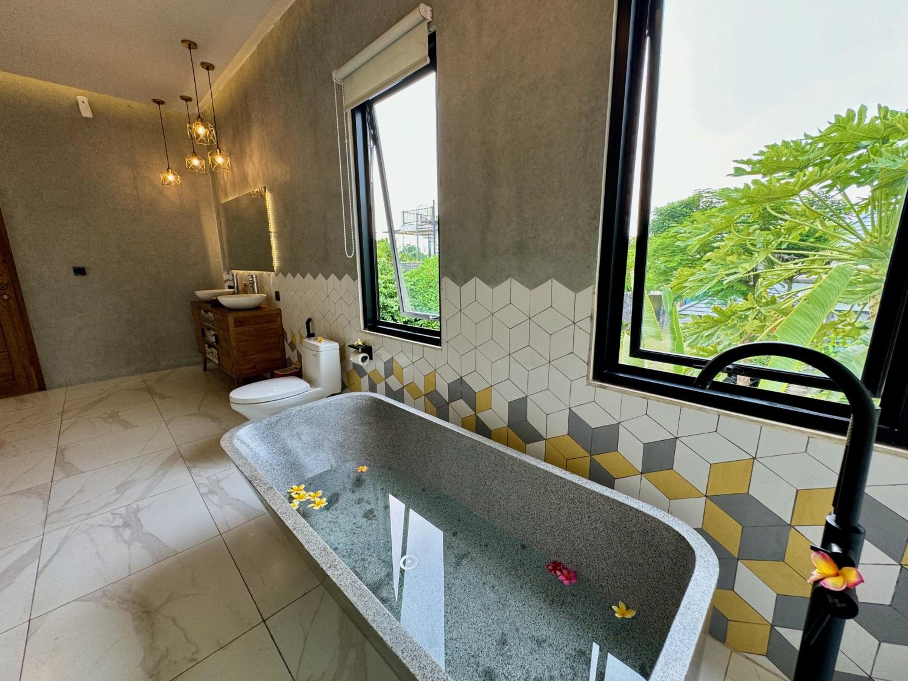 Jacuzzi Villa - Photo 10