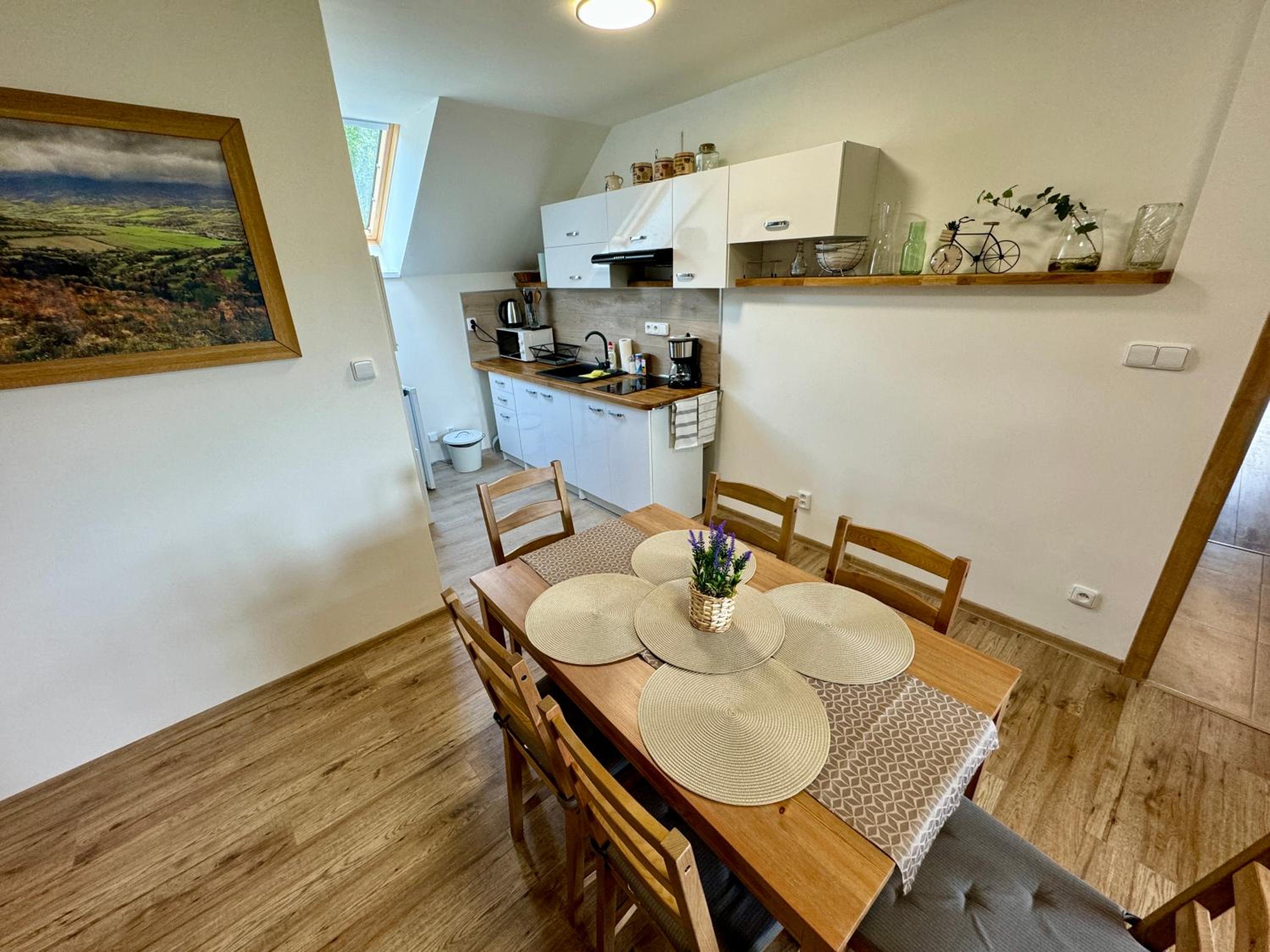 Two-Bedroom Apartment with Garden View photo 3