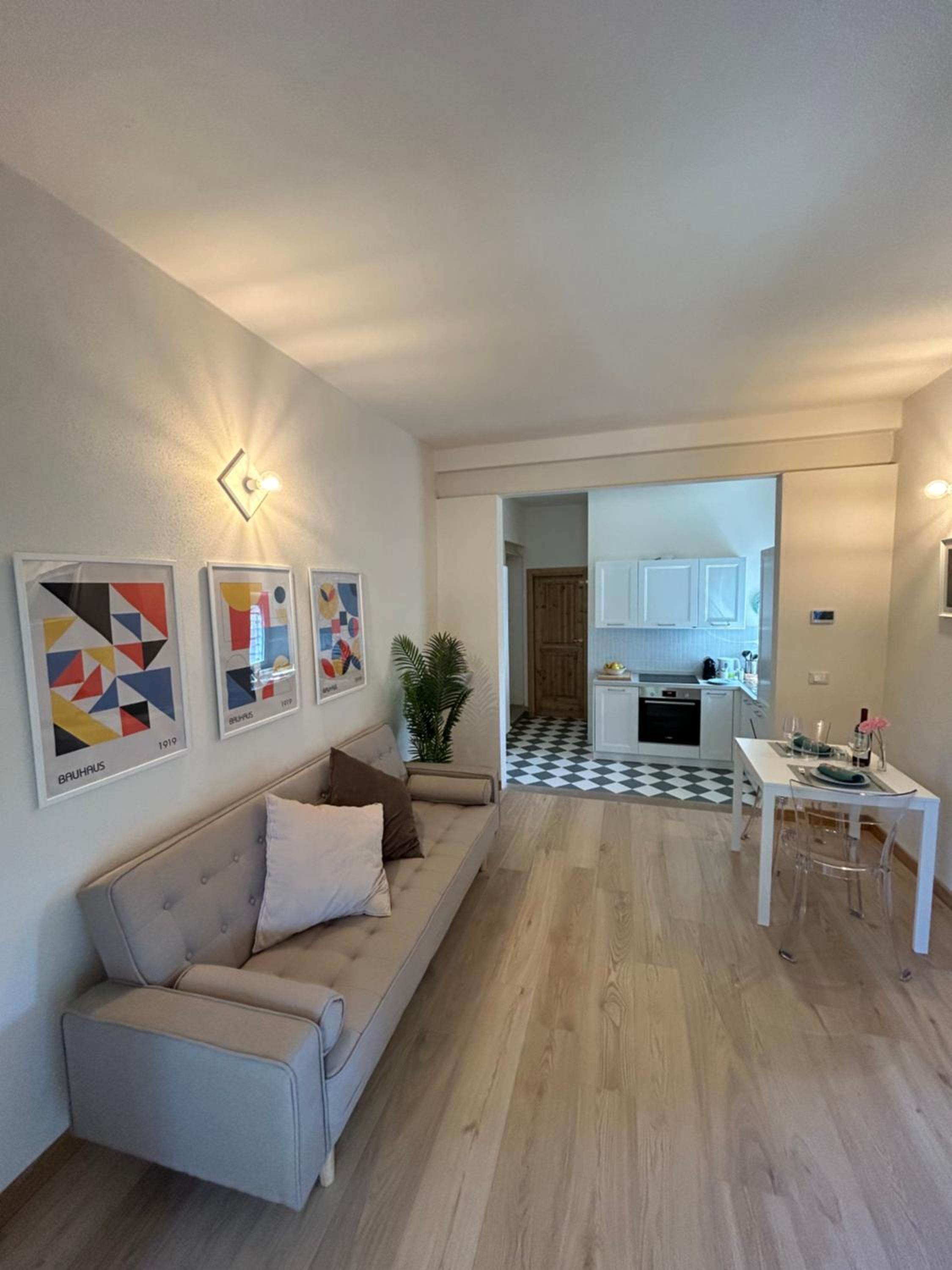 One-Bedroom Apartment