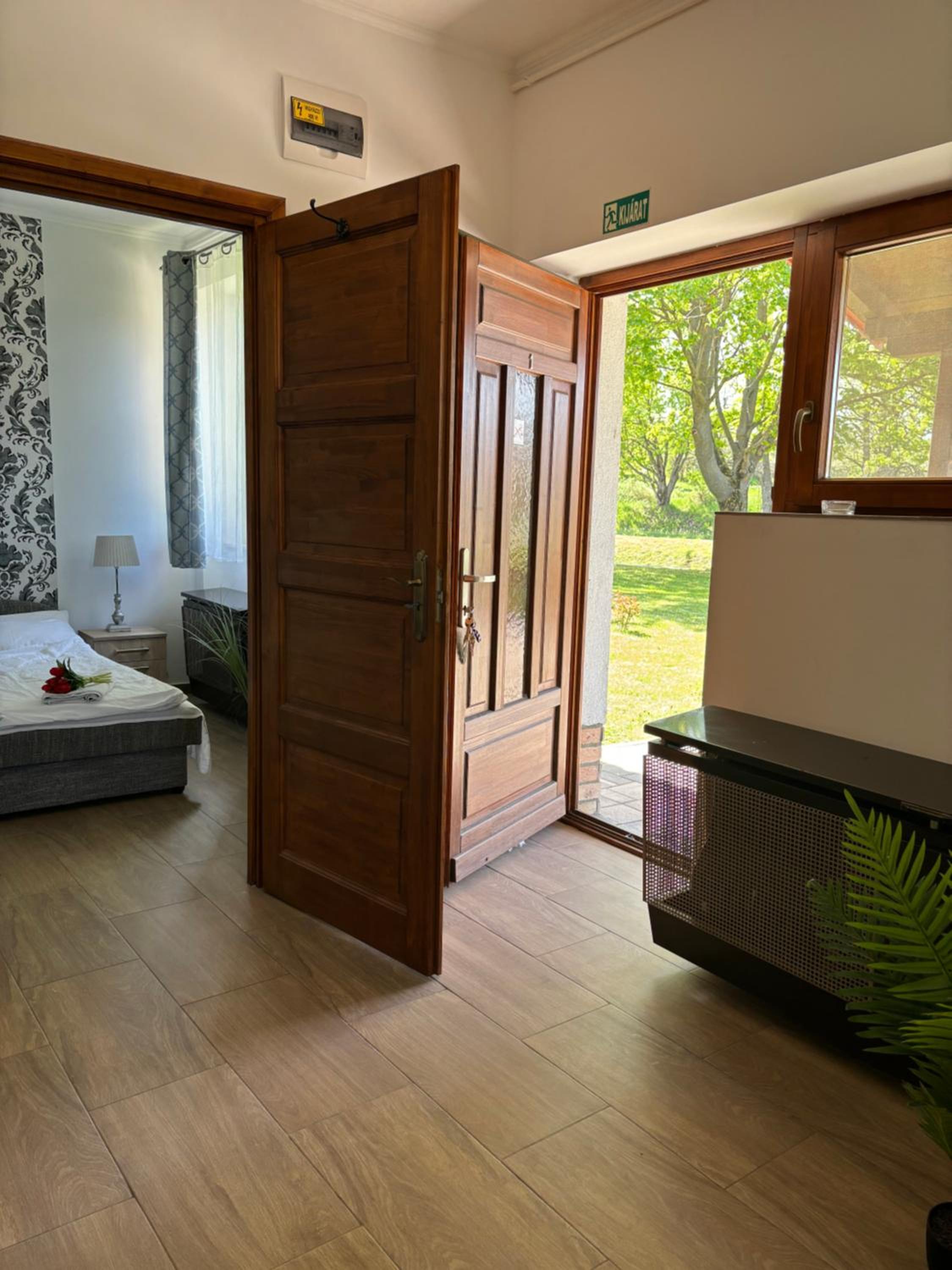 Family Room with Garden View photo 1