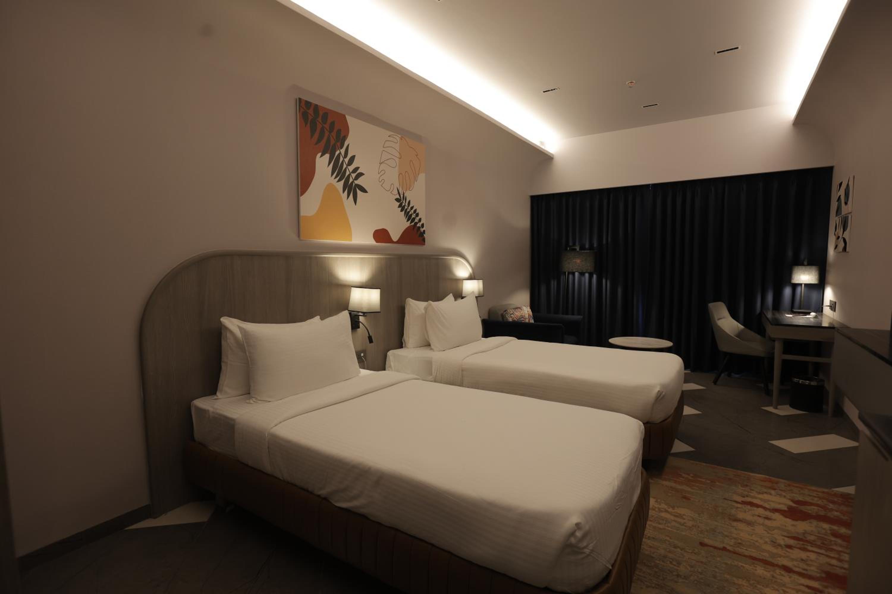Deluxe Twin Room photo 3