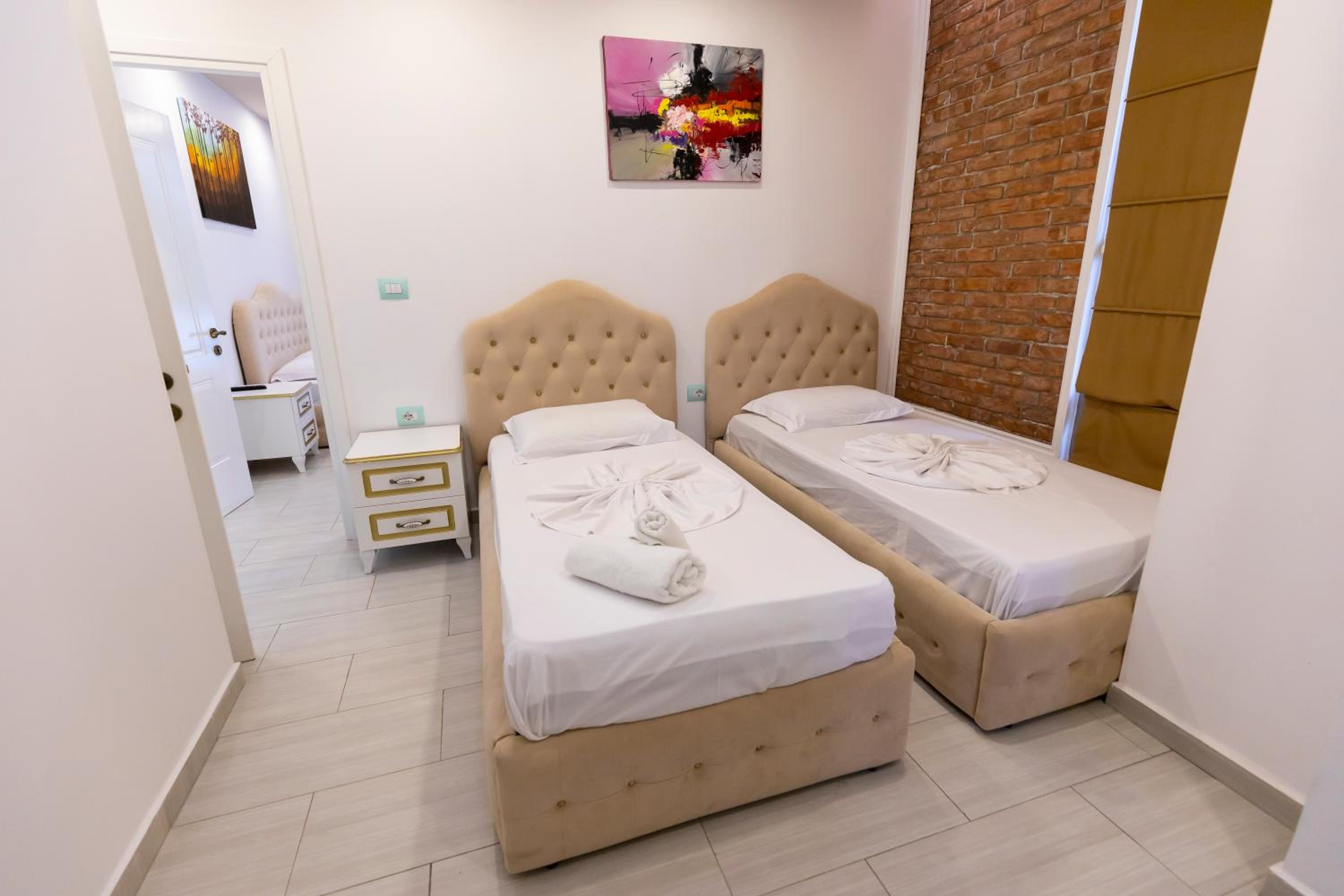 Standard Quadruple Room photo 2