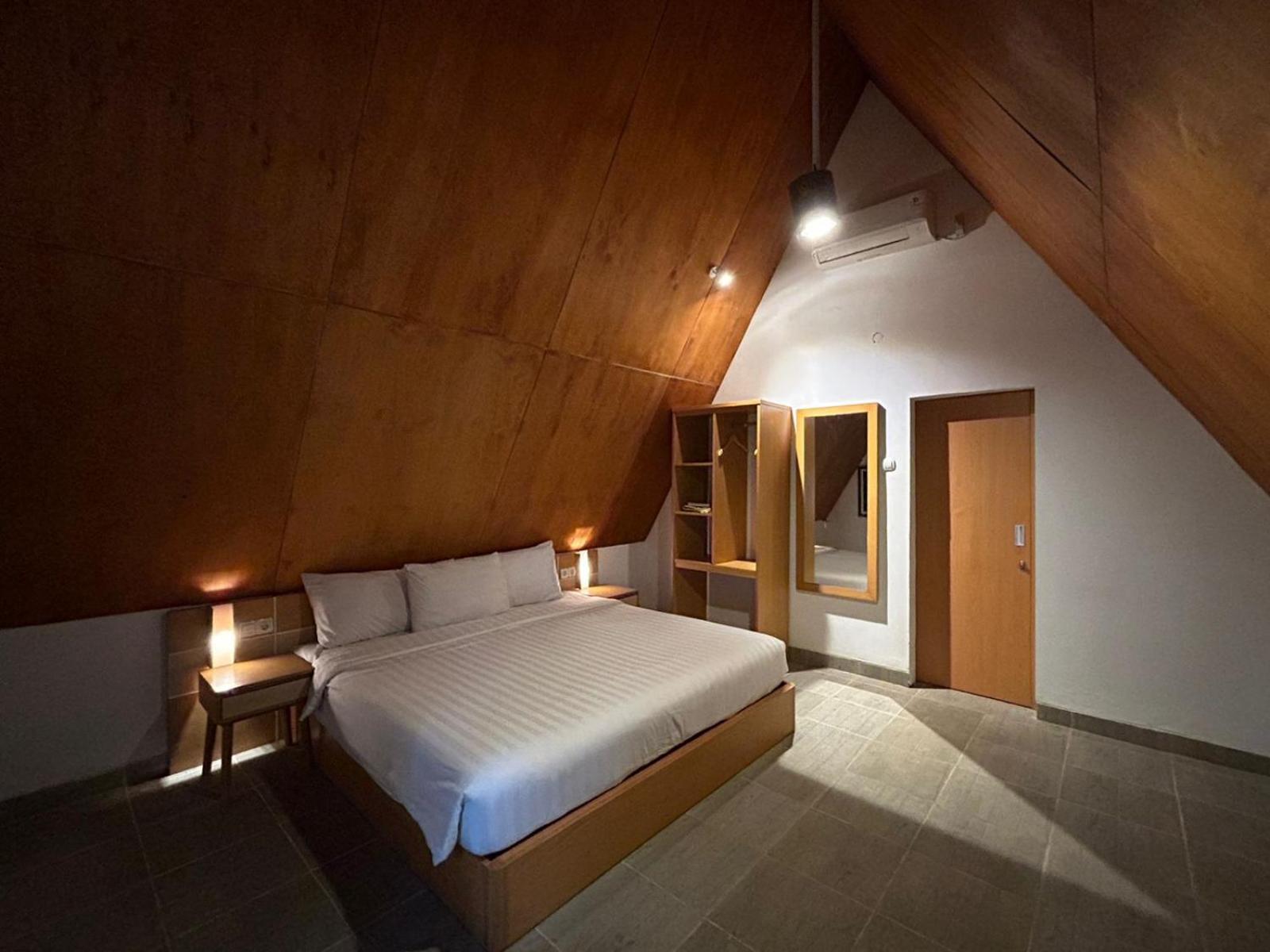 Deluxe Double Room - Photo 3
