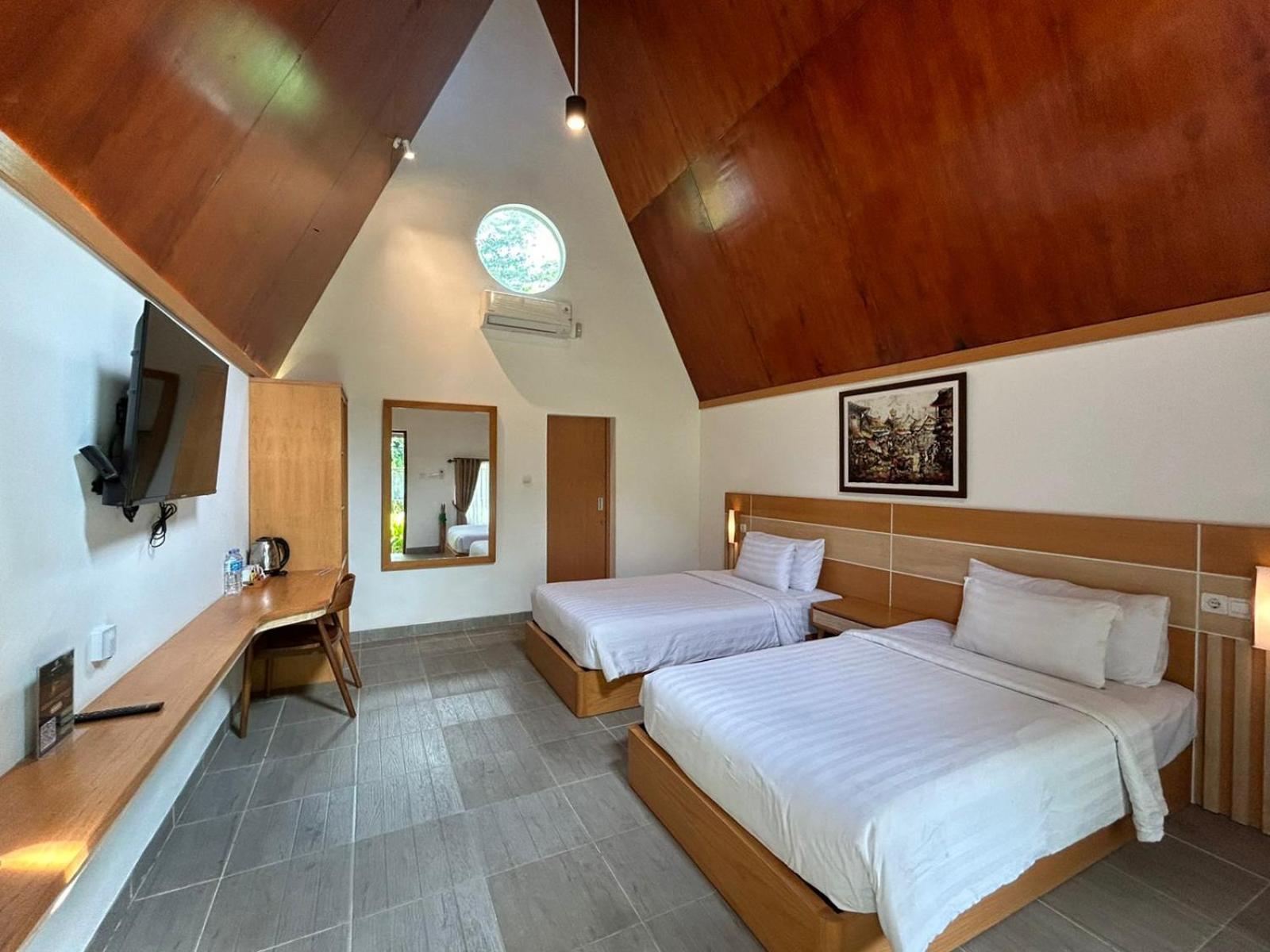 Deluxe Twin Room - Photo 1