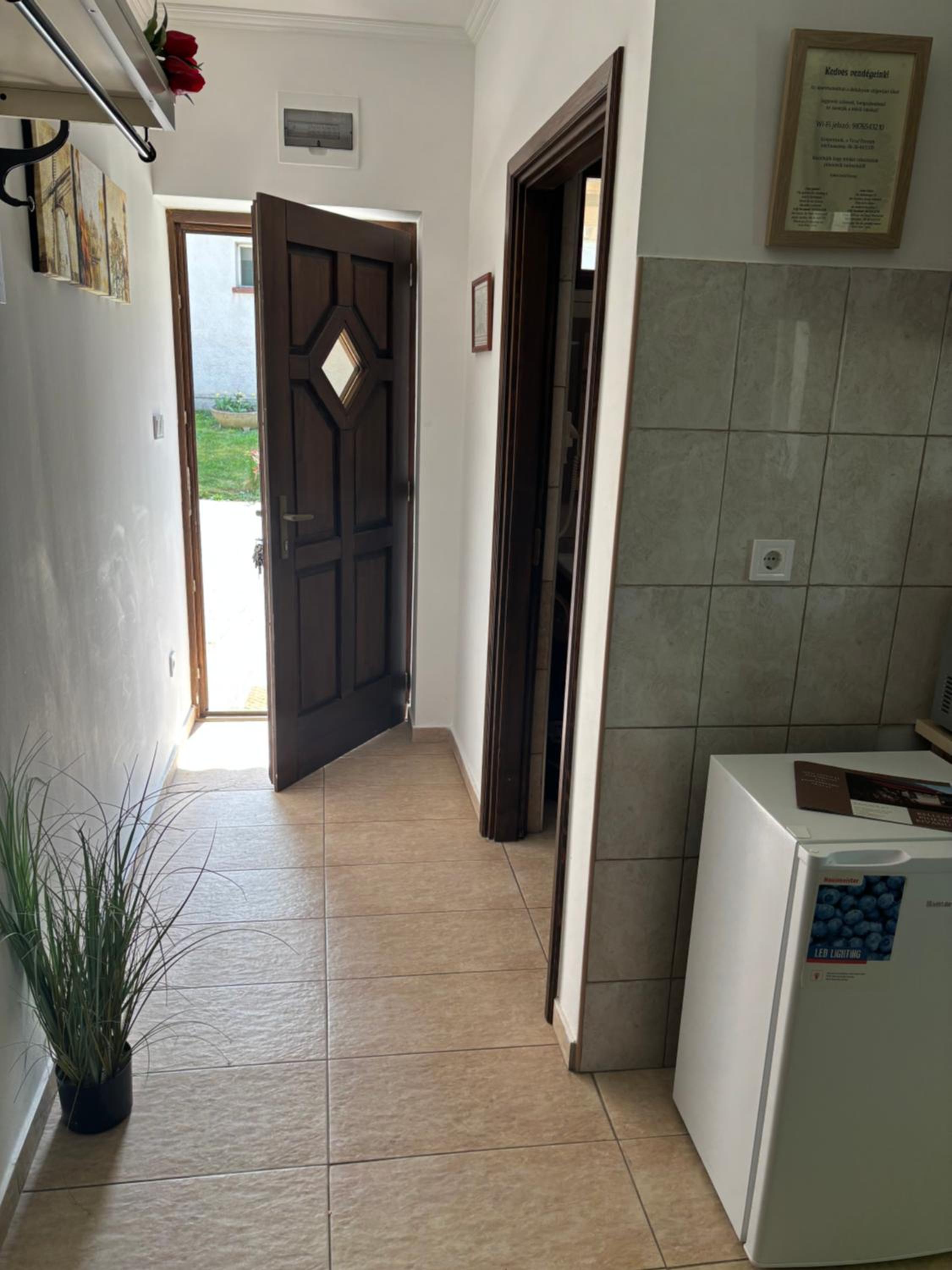 Double Room with Private Bathroom photo 3