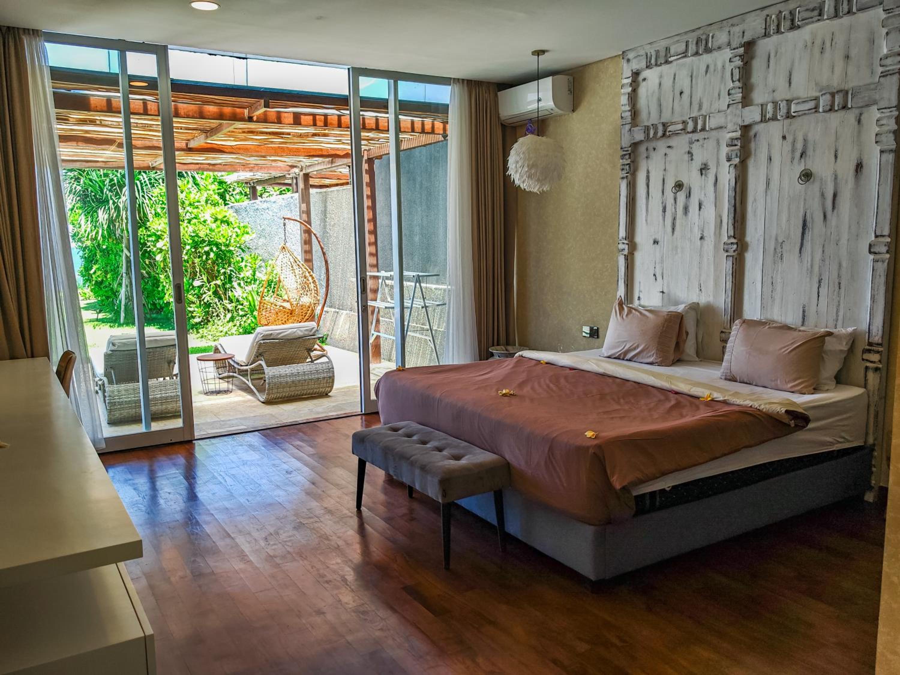 Villa Beach Front Sahadewa - Photo 18