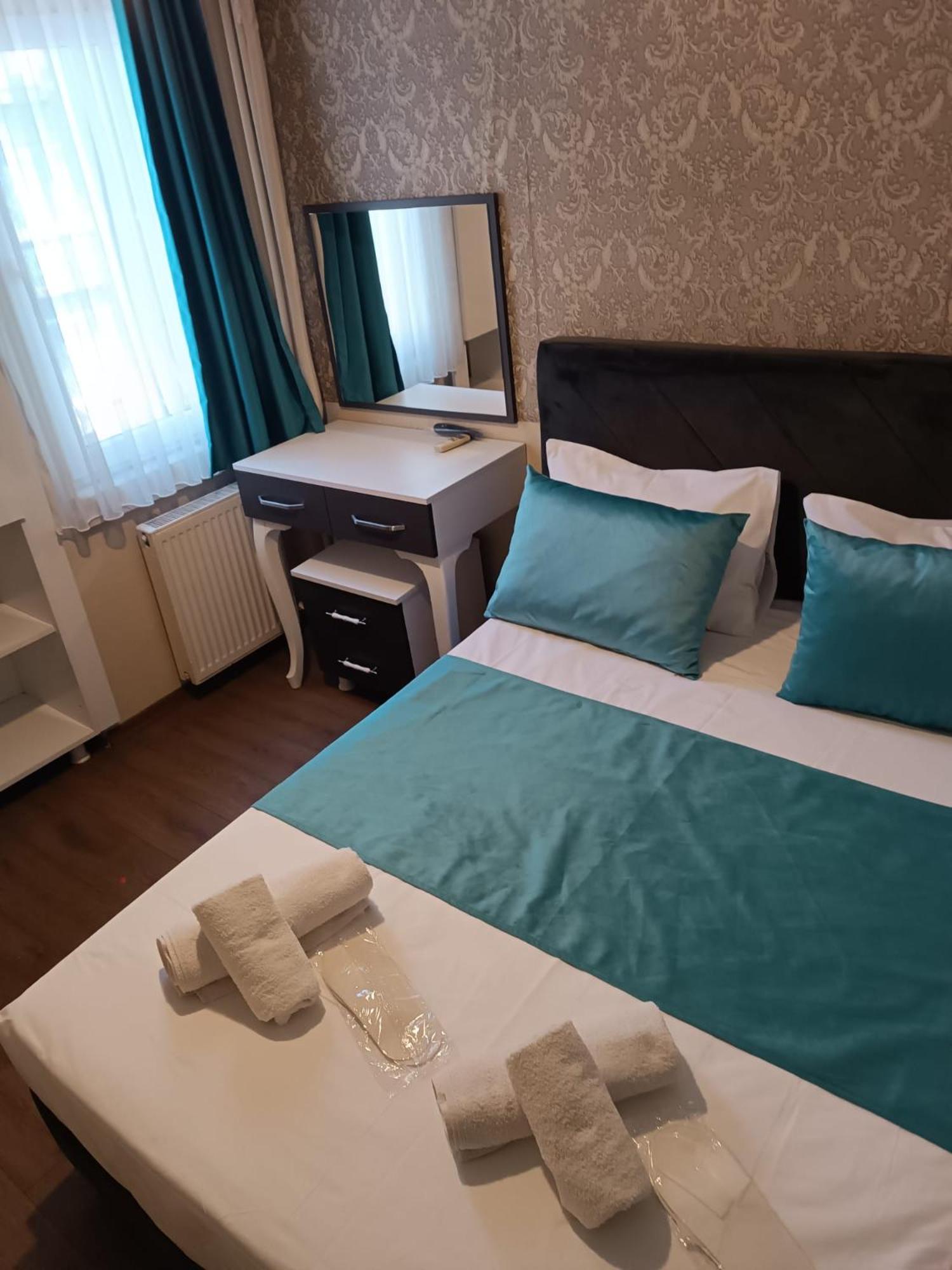 Standard Double Room photo 2