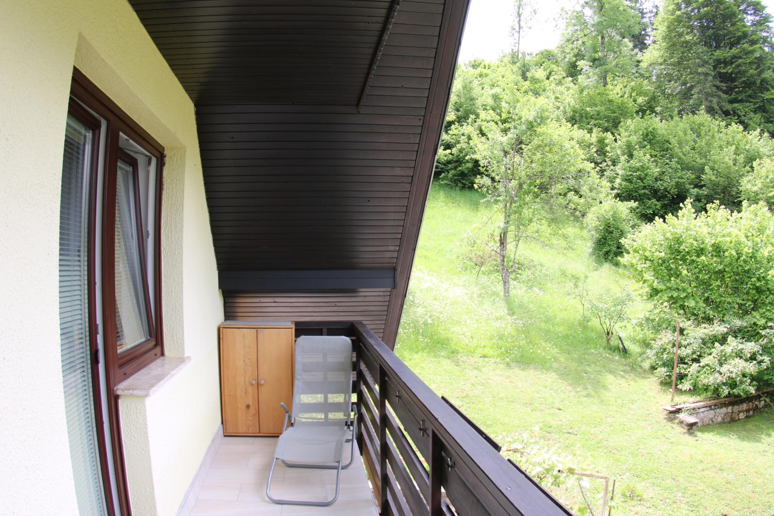 Two-Bedroom Apartment with Balcony photo 2