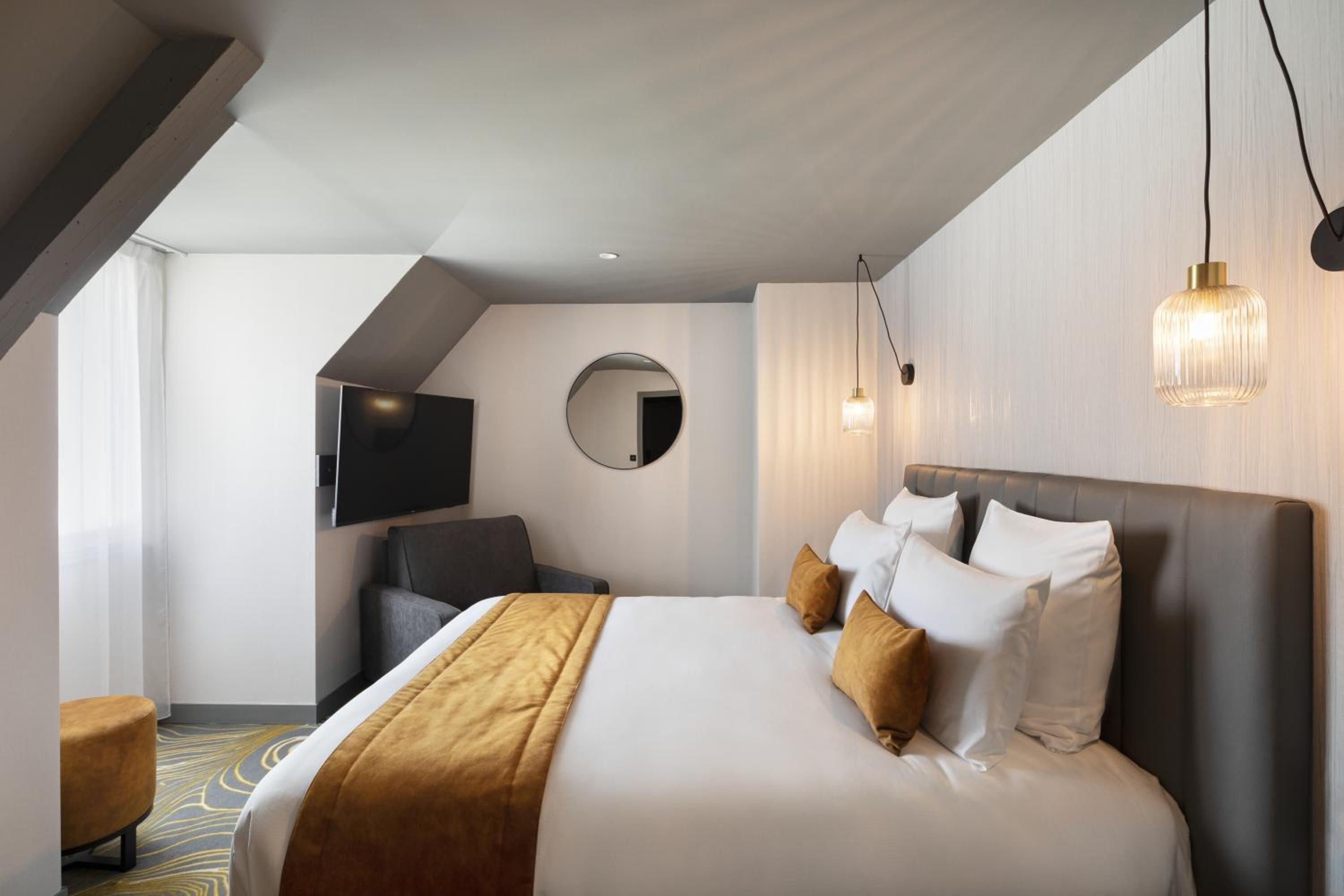 Prestige Suite