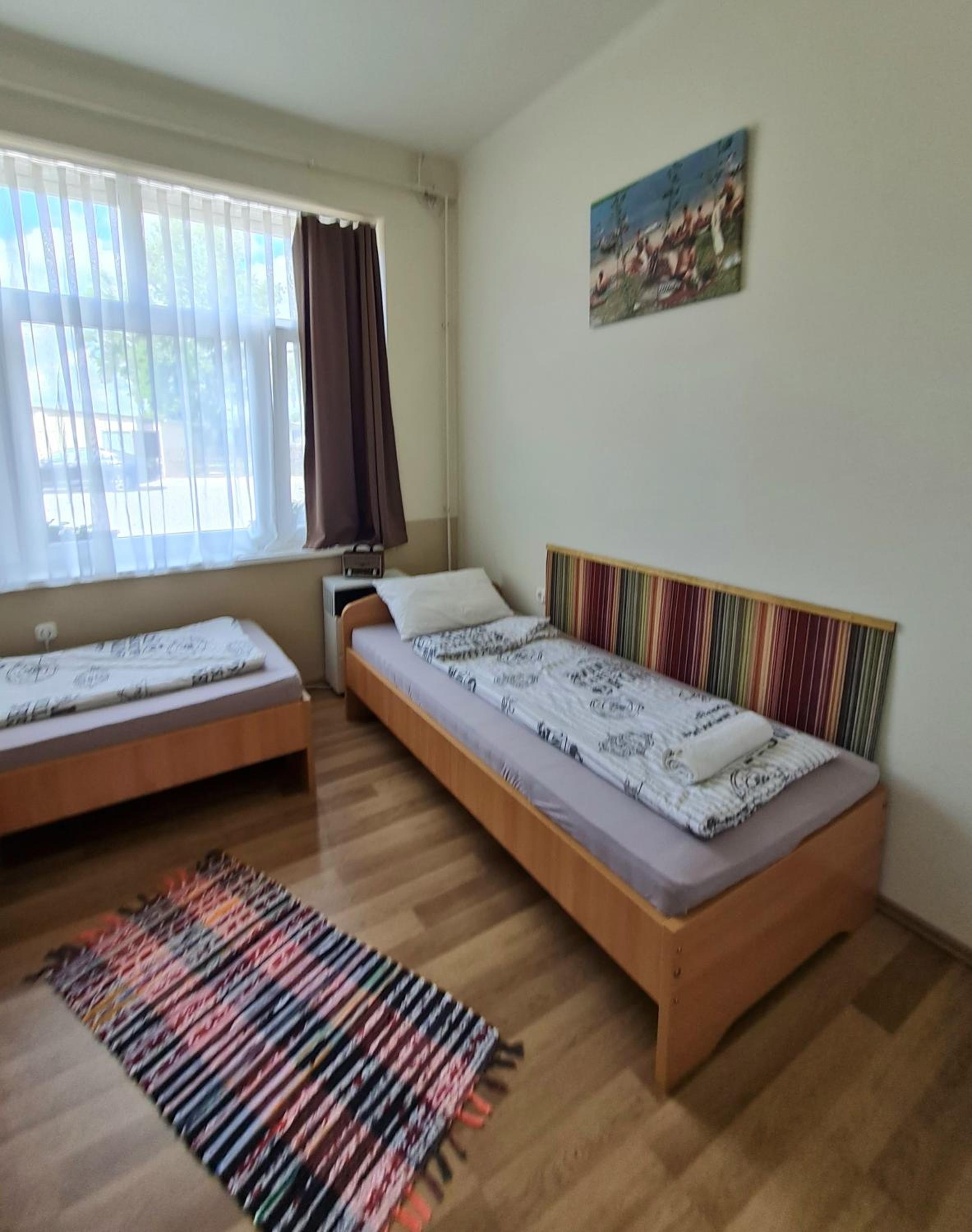Standard Twin Room photo 3