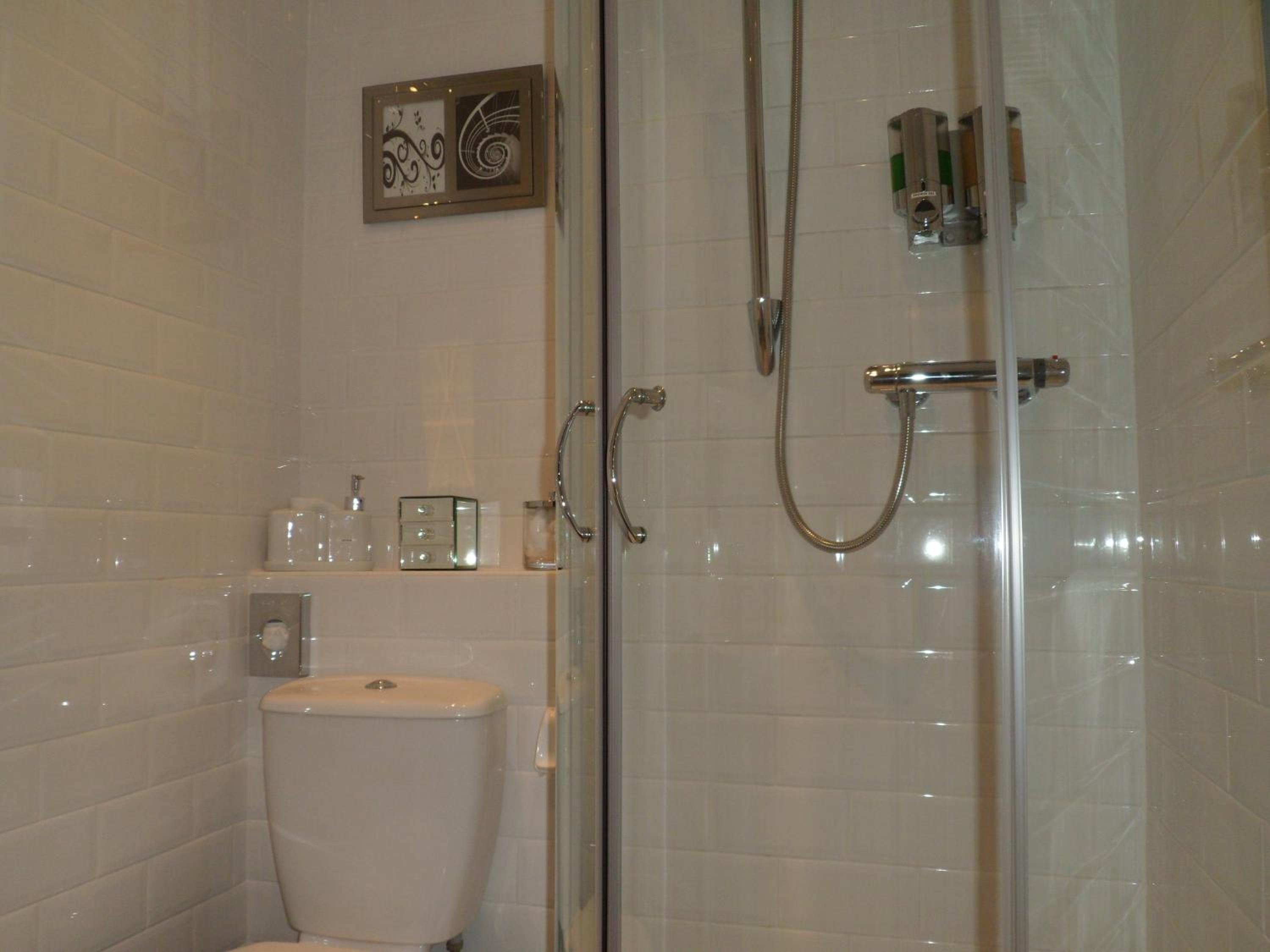 Double Ensuite Room photo 2
