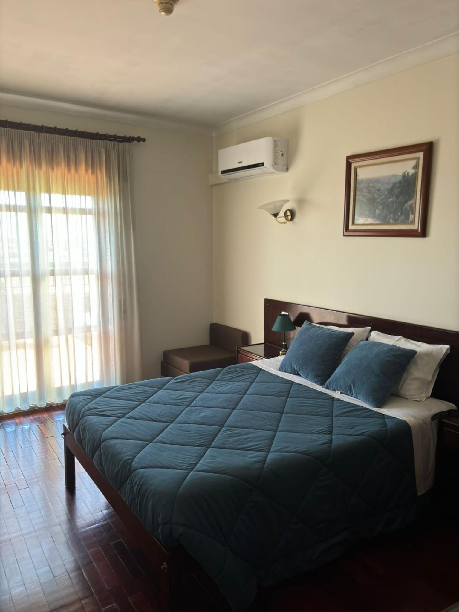 Double Room with Balcony - Photo 1