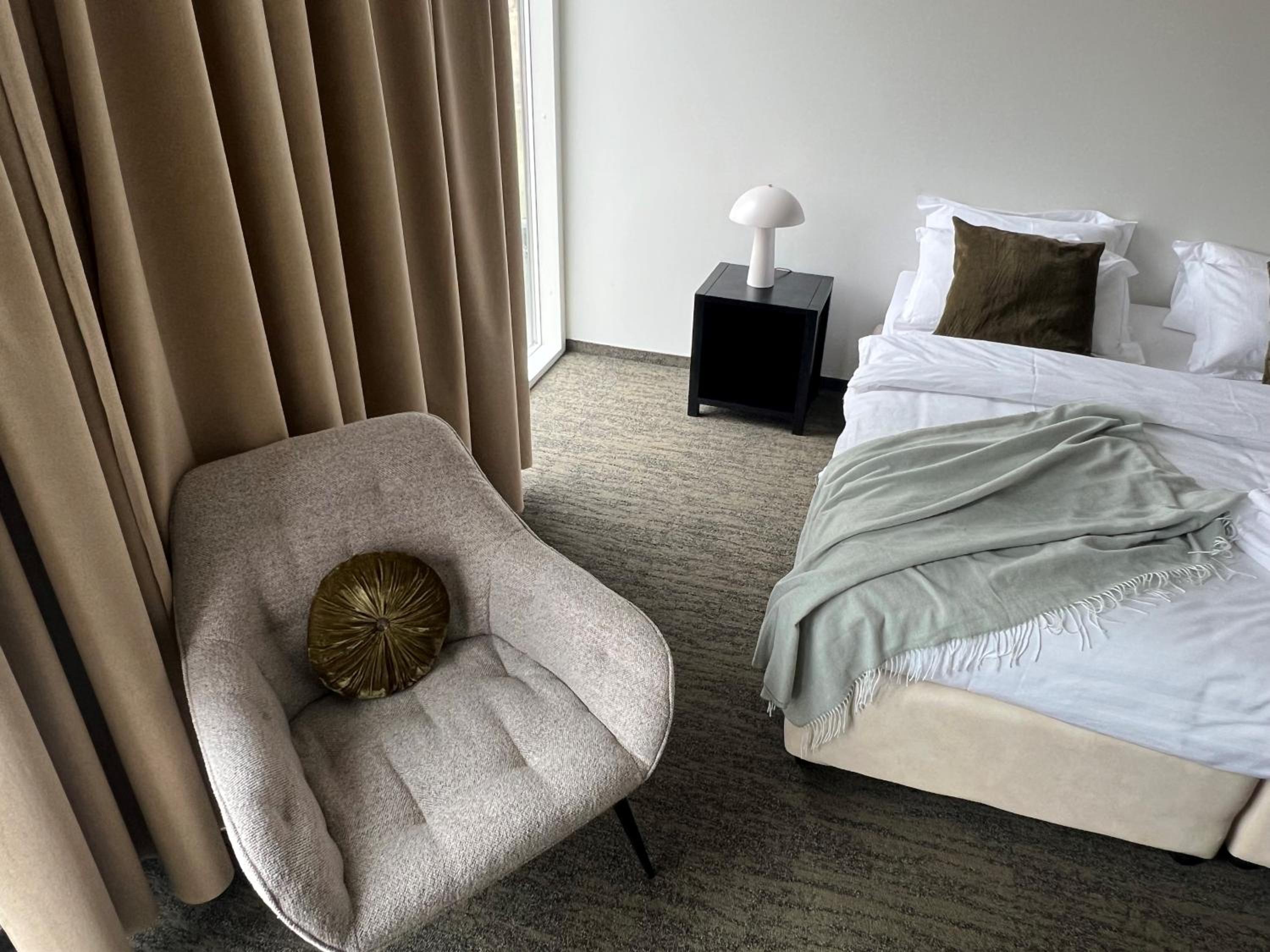 Double Room with Mountain View - Photo 16